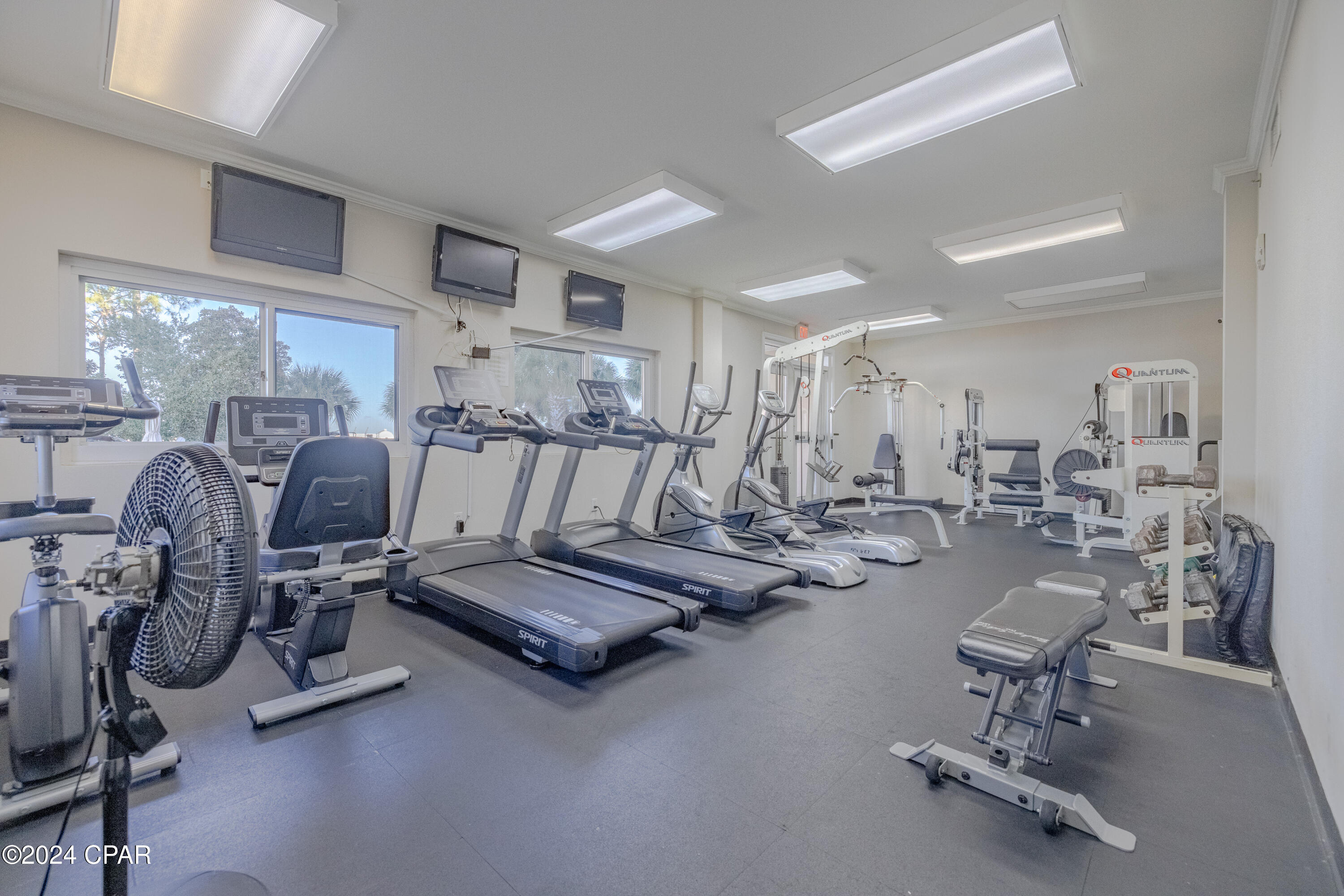 Magnolia Bay Club - Residential