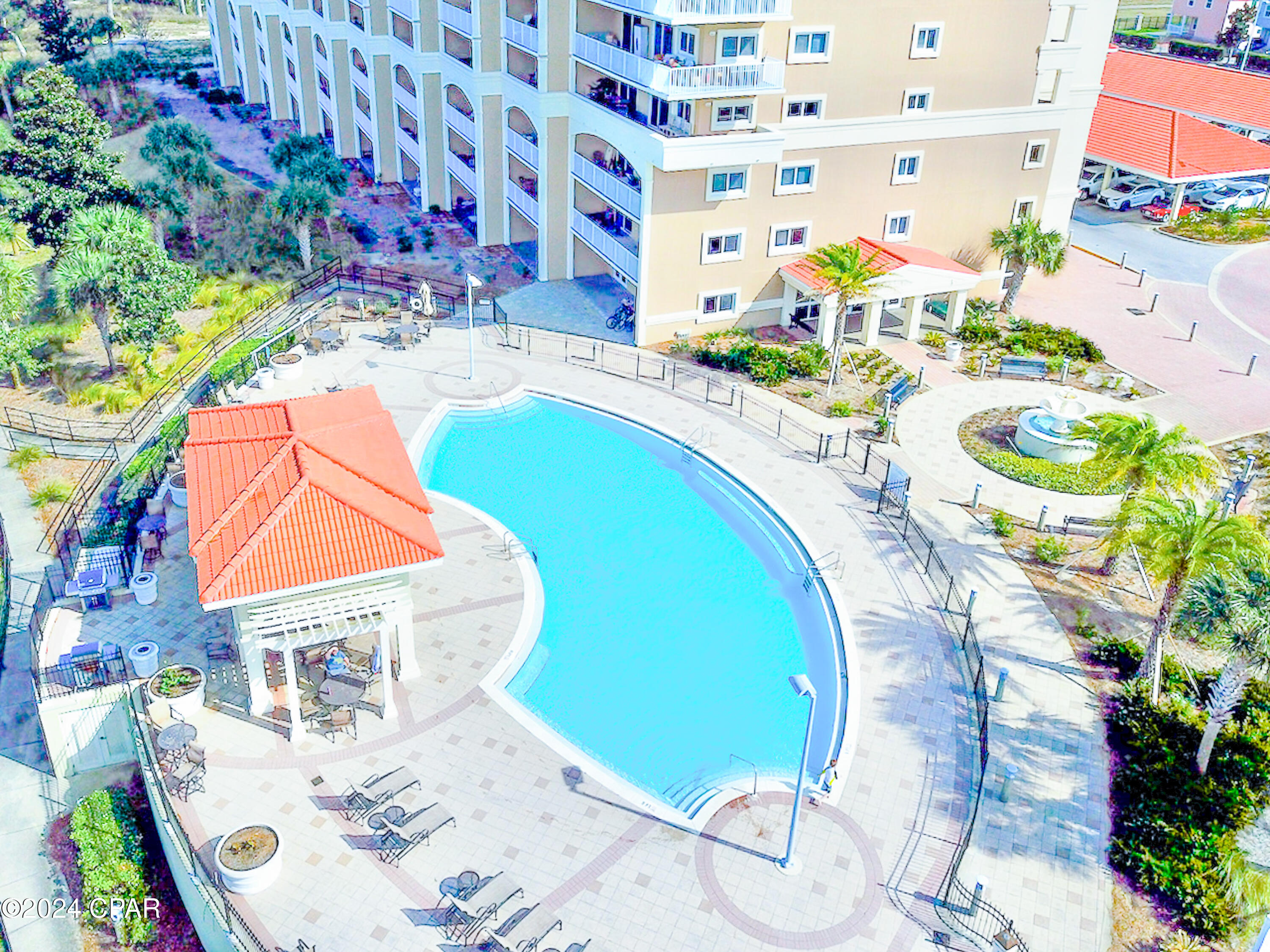 Magnolia Bay Club - Residential