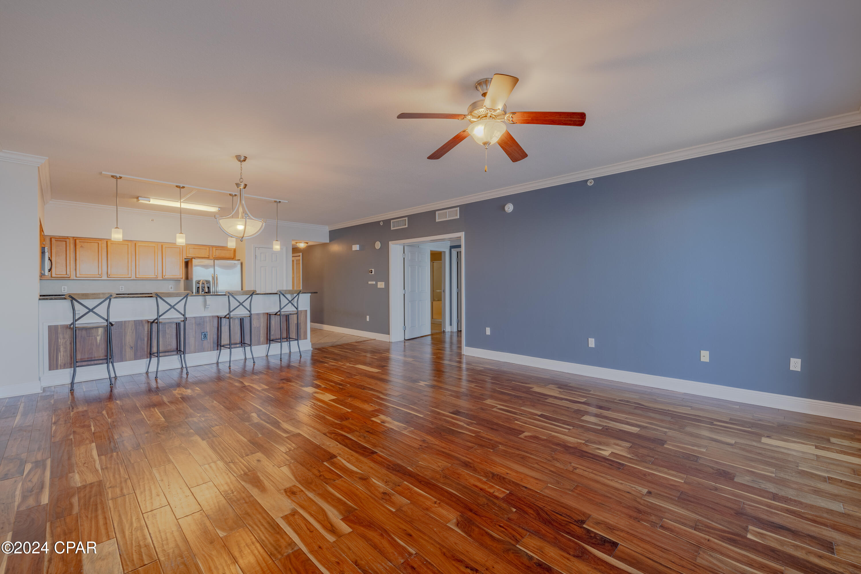 Magnolia Bay Club - Residential