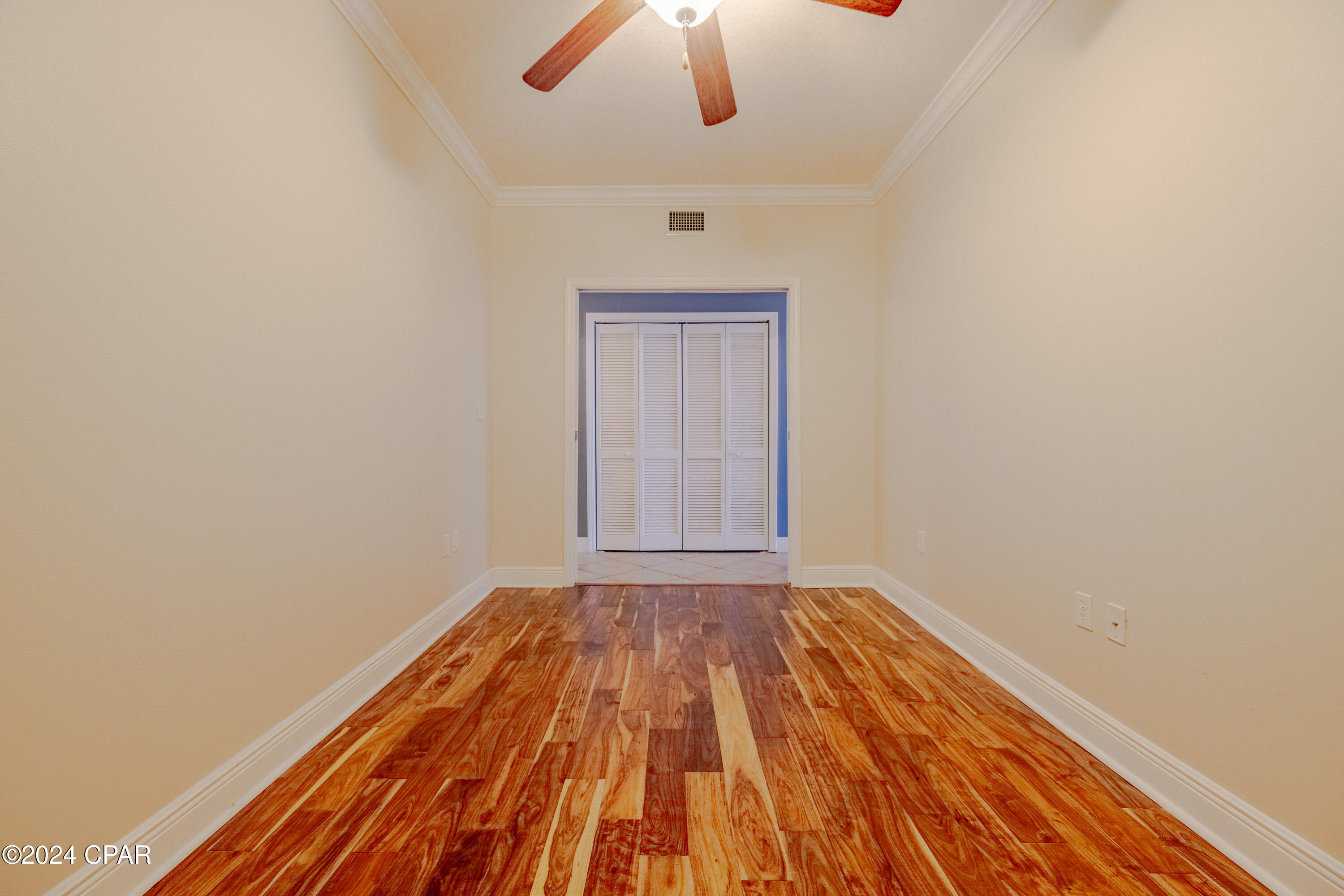 Magnolia Bay Club - Residential