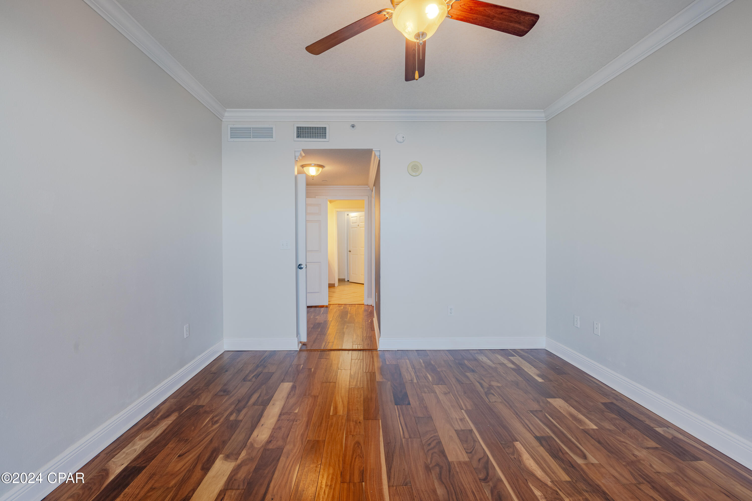 Magnolia Bay Club - Residential