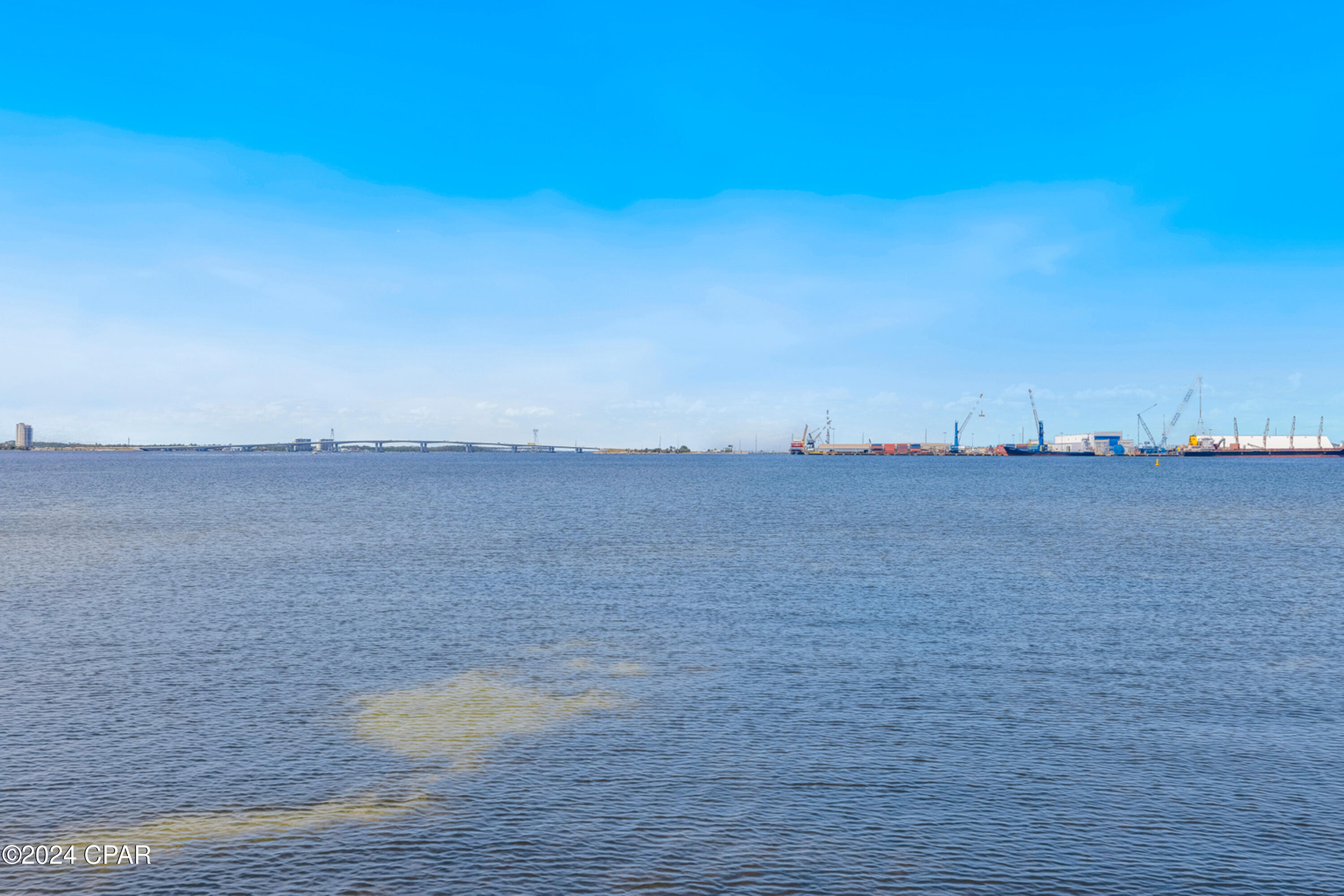 Magnolia Bay Club - Residential