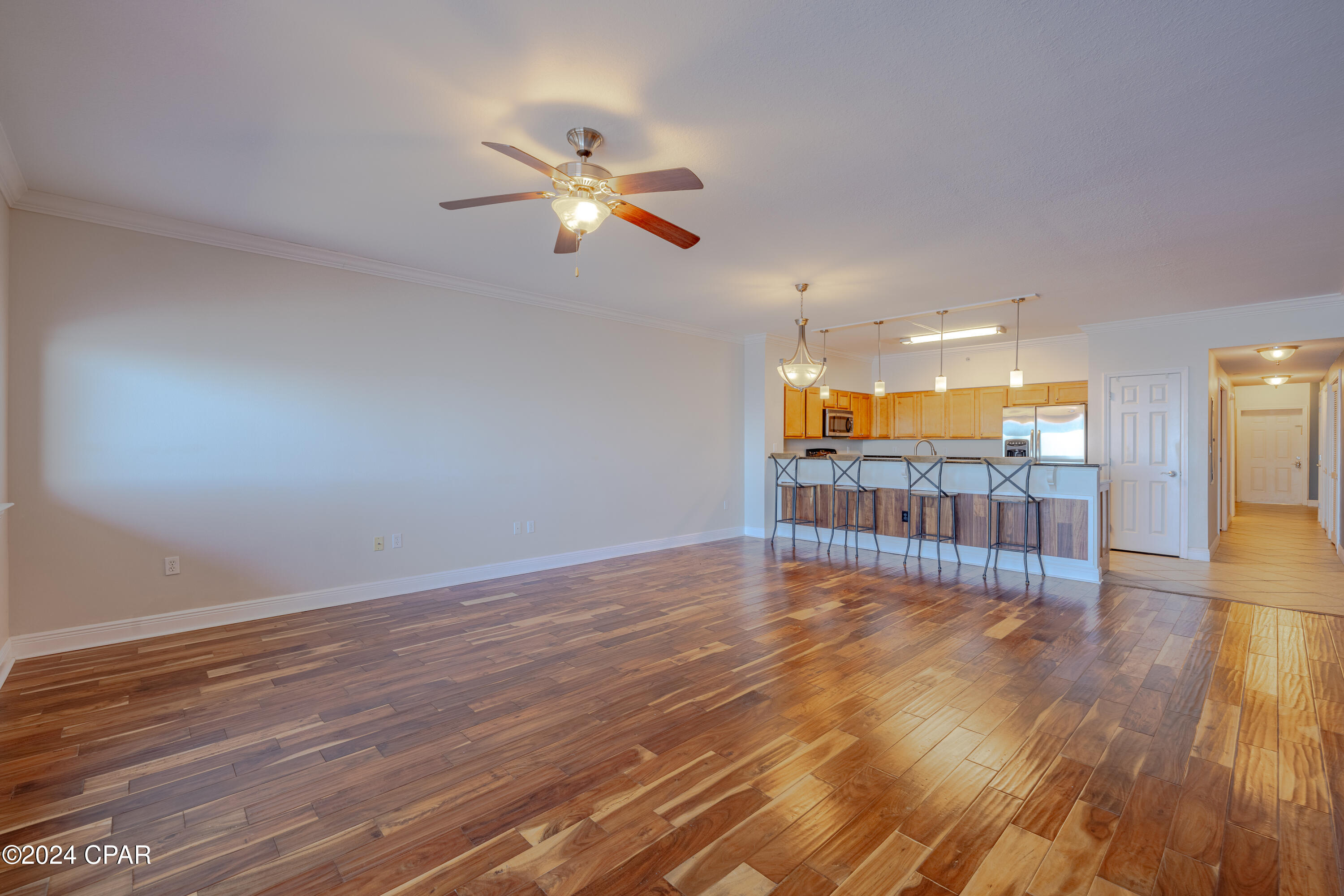 Magnolia Bay Club - Residential