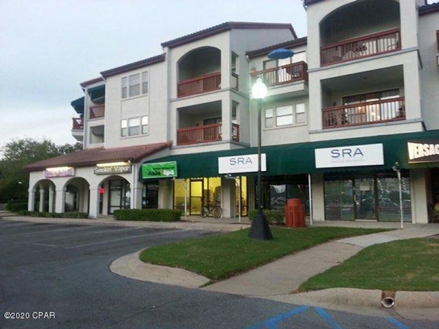 This condominium is too cute and located in a great location.  This large studio condo is fully furnished, walk in closet, stack washer and dryer, and cute kitchen with dining area.  The property is on the lagoon with a large pool, community center, boat dock and all kinds of restaurants underneath.  Must have code to enter property for extra security.