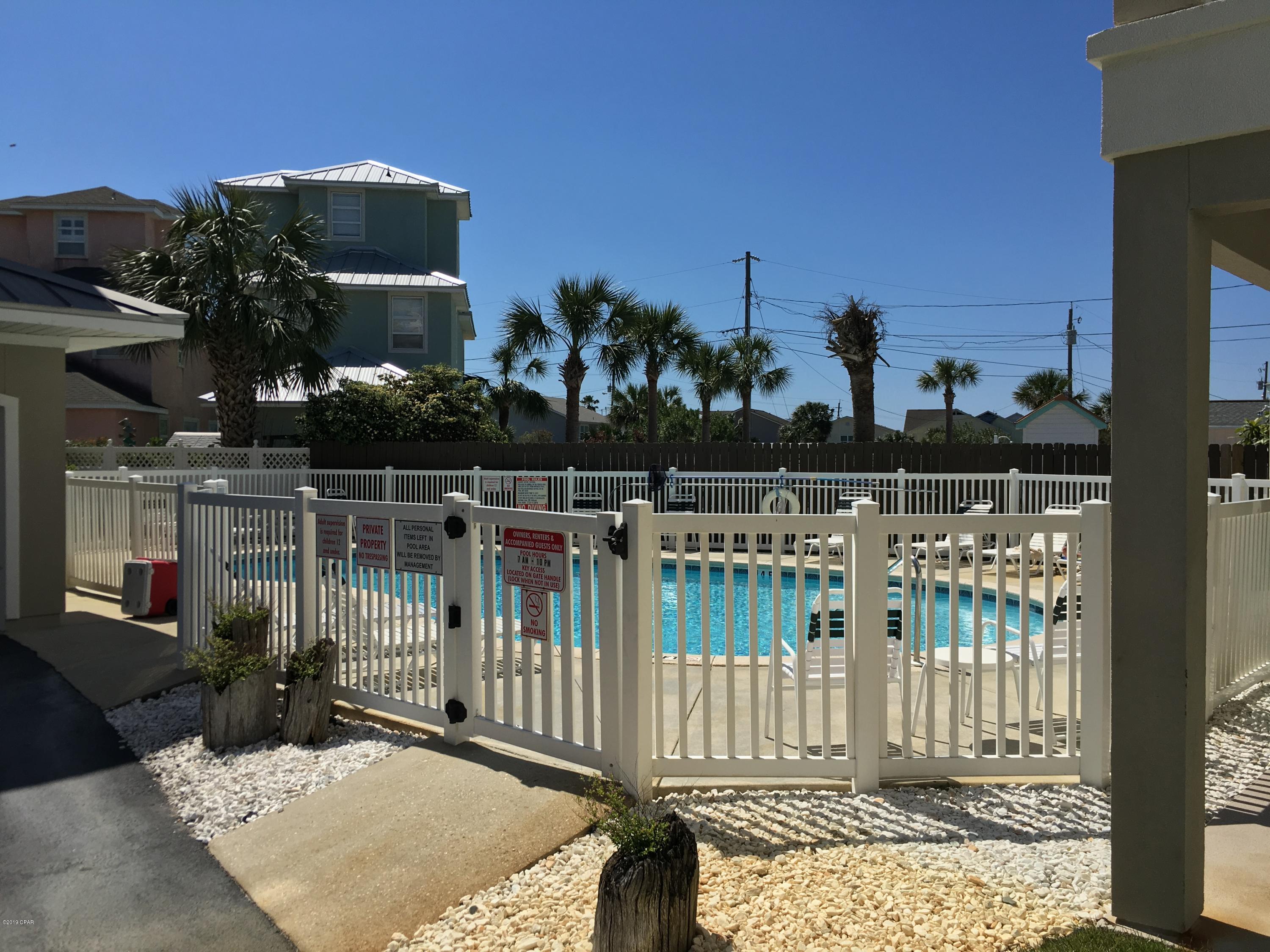 Casa Del Mar - Residential