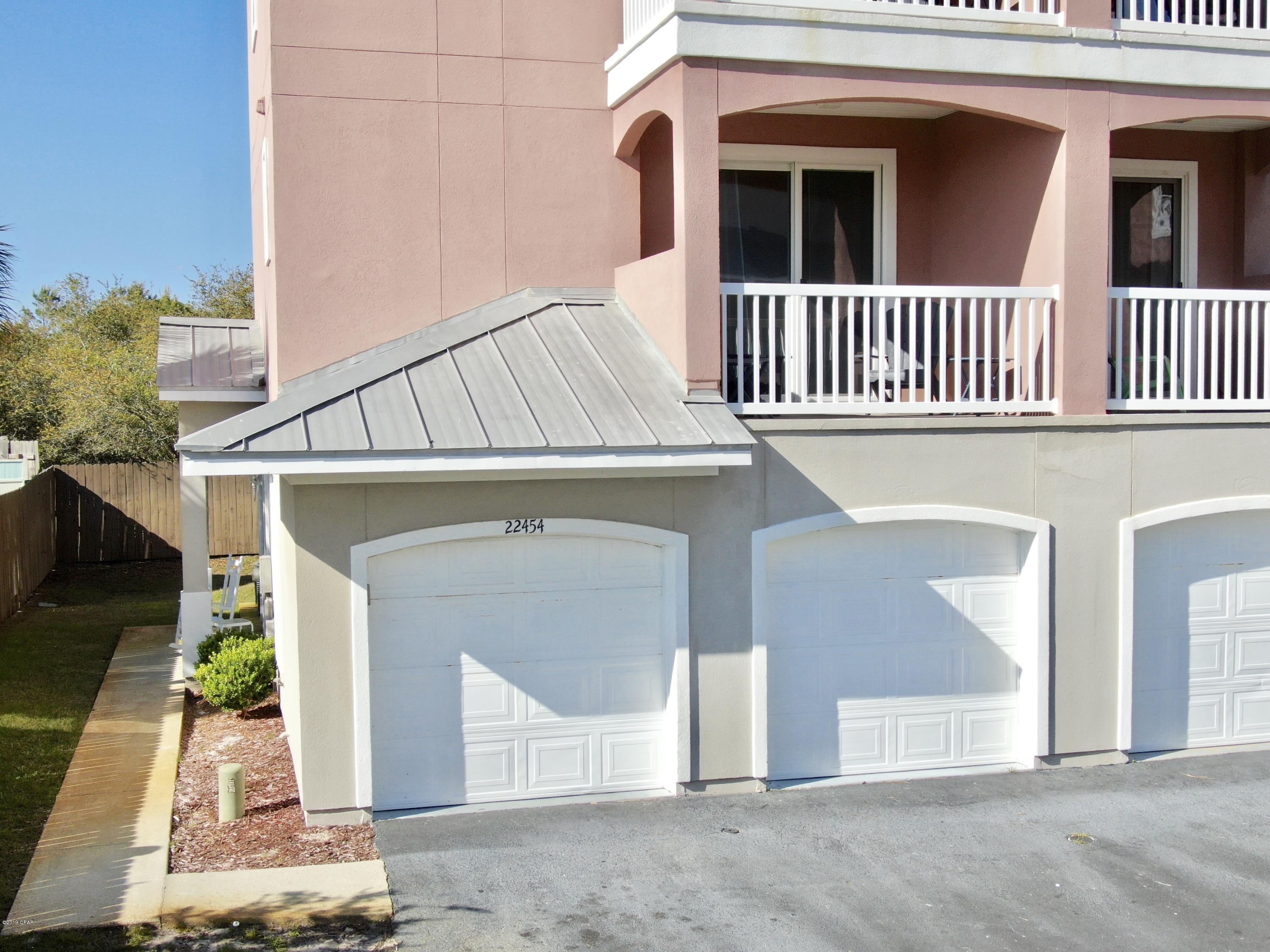 Casa Del Mar - Residential