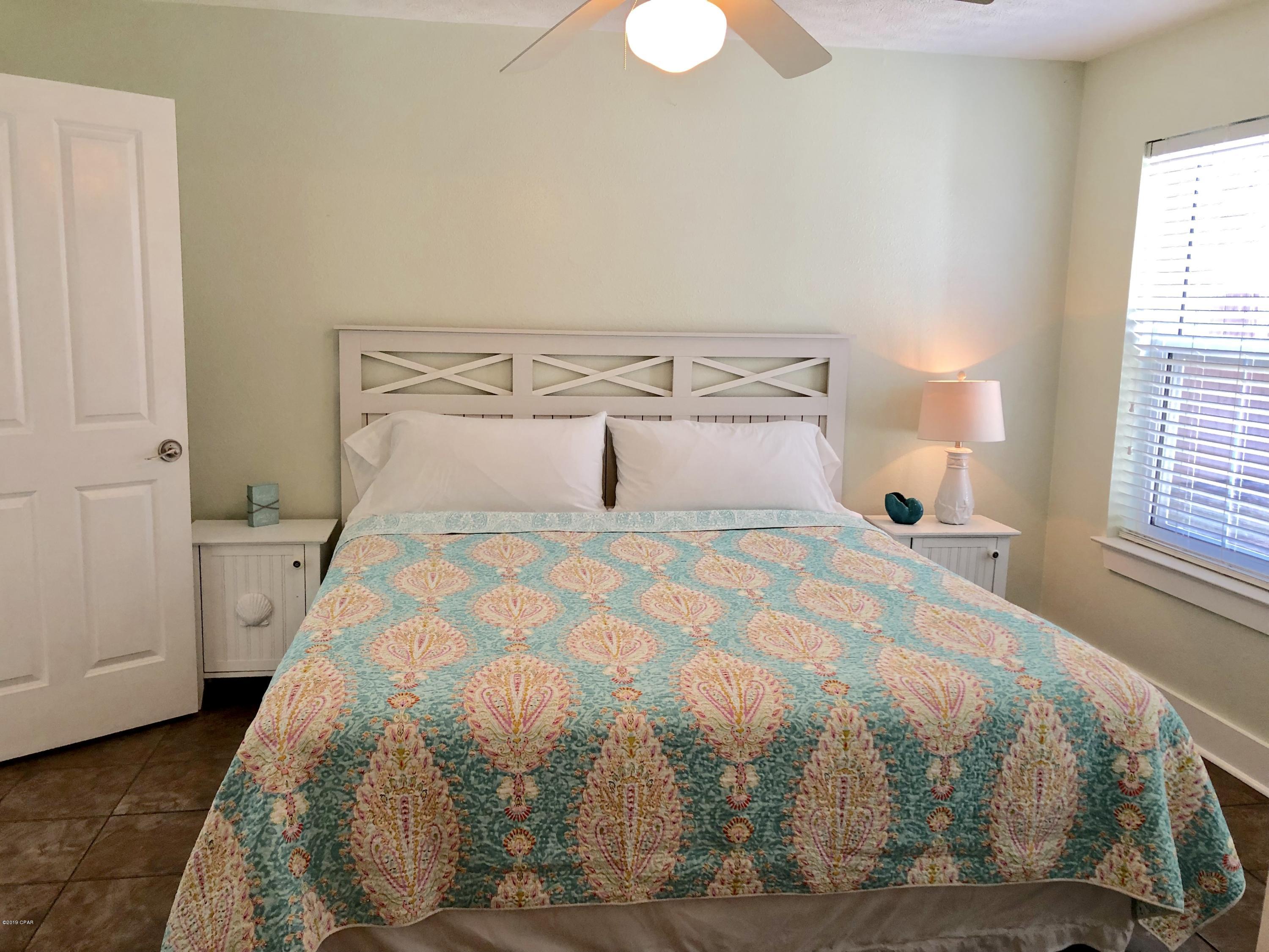 Casa Del Mar - Residential