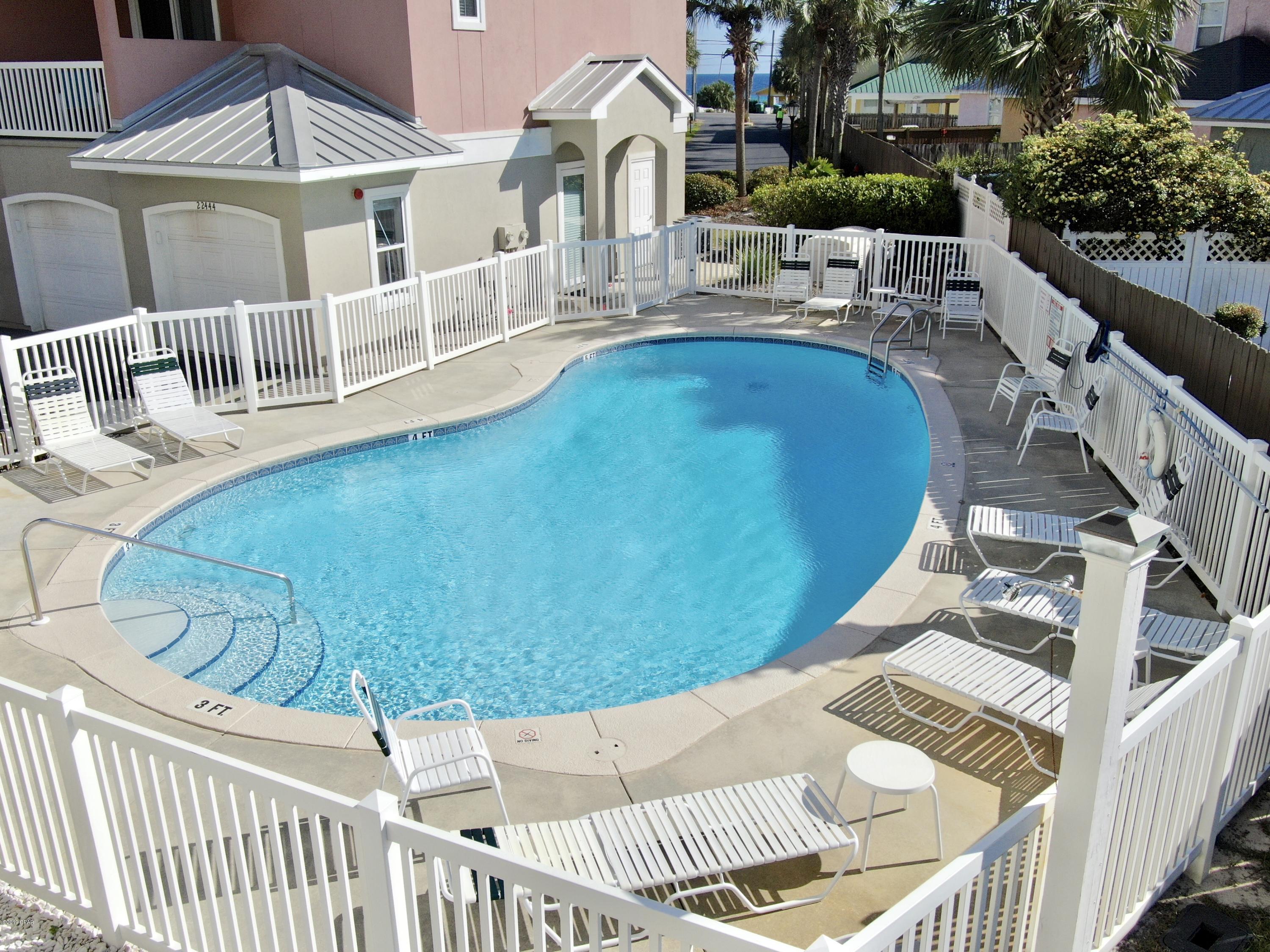 Casa Del Mar - Residential