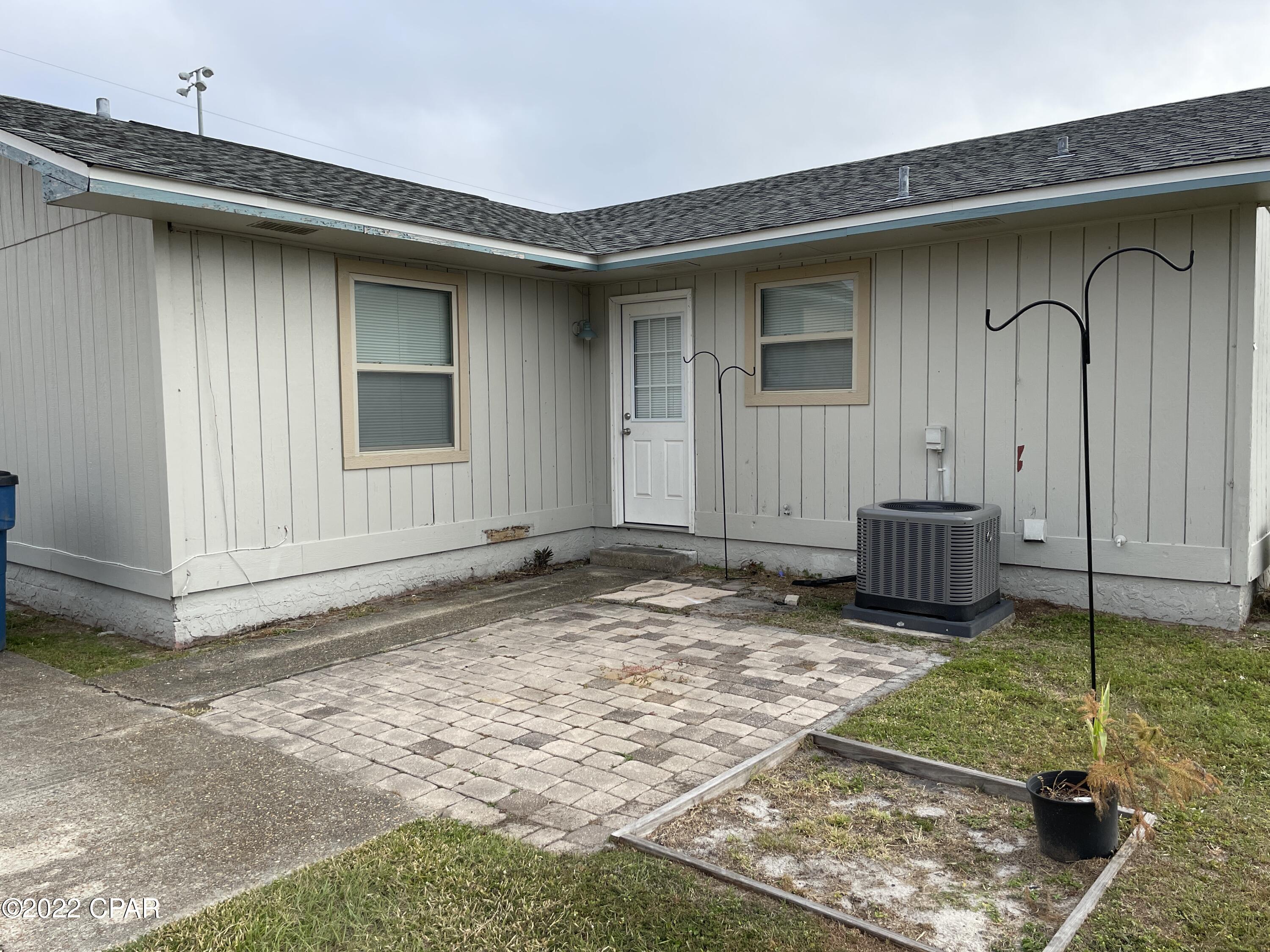 [No Recorded Subdiv] - Residential Lease