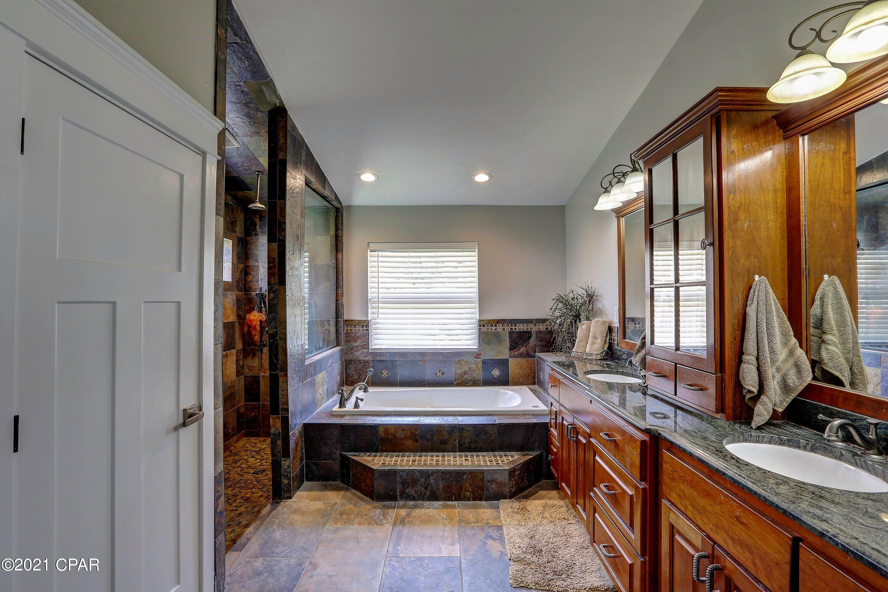 Grand View - Residential