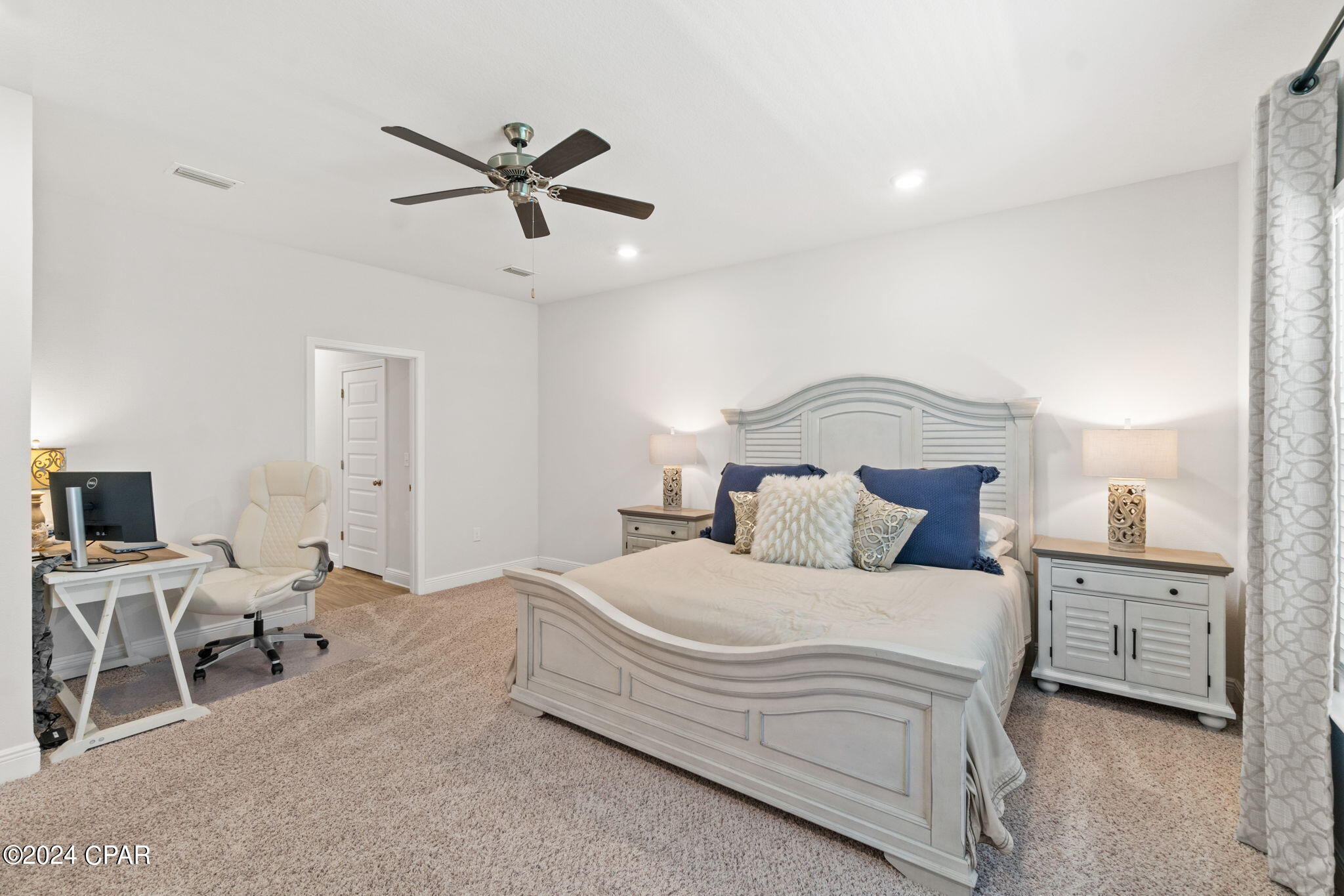 Emerald Cove Villas - Residential