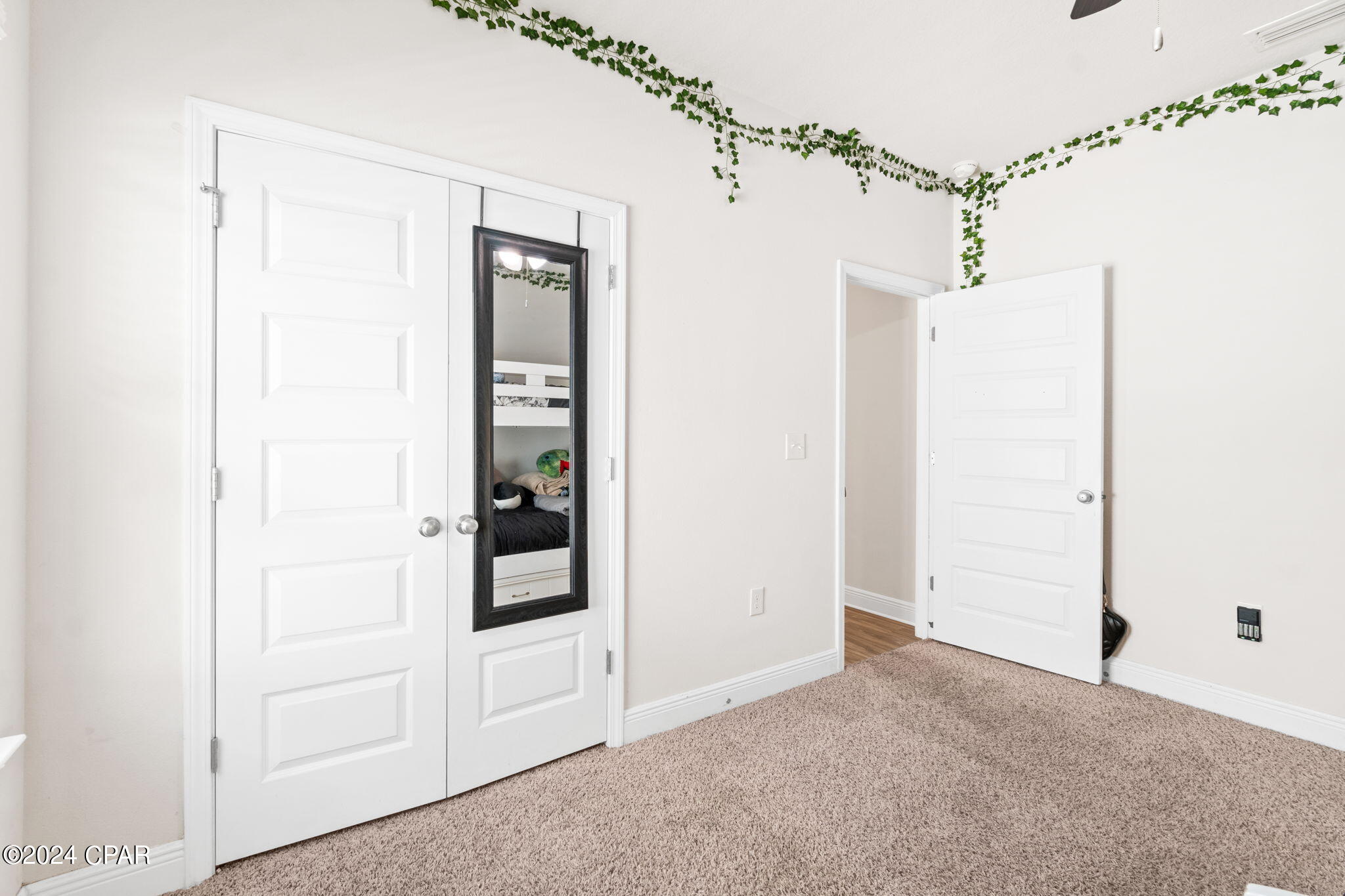 Emerald Cove Villas - Residential