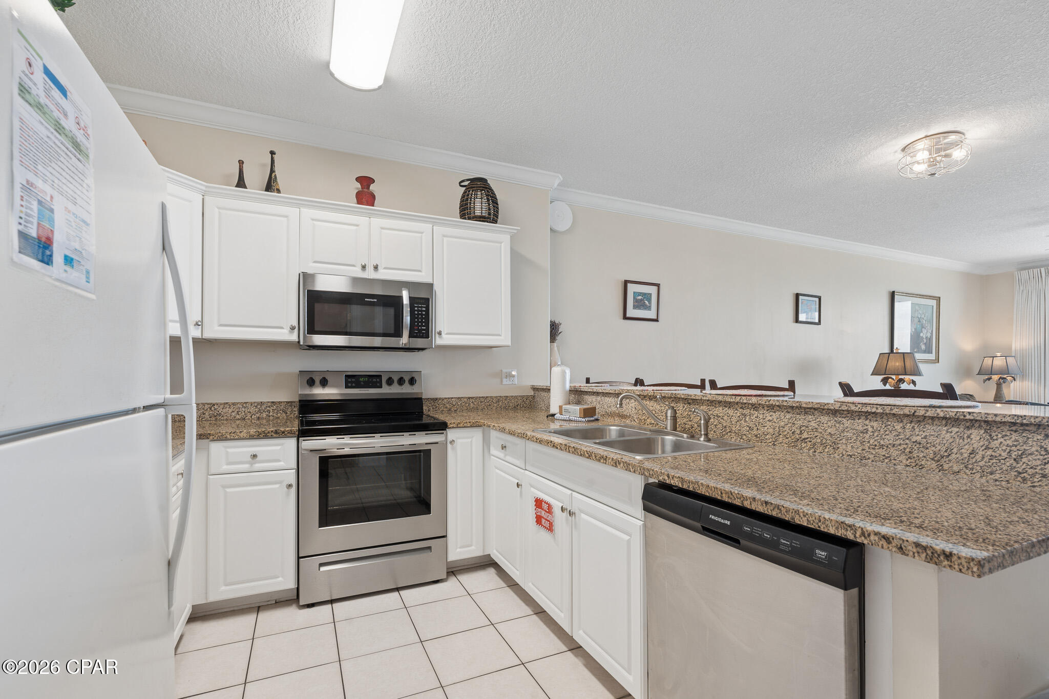 Twin Palms Resort - Residential