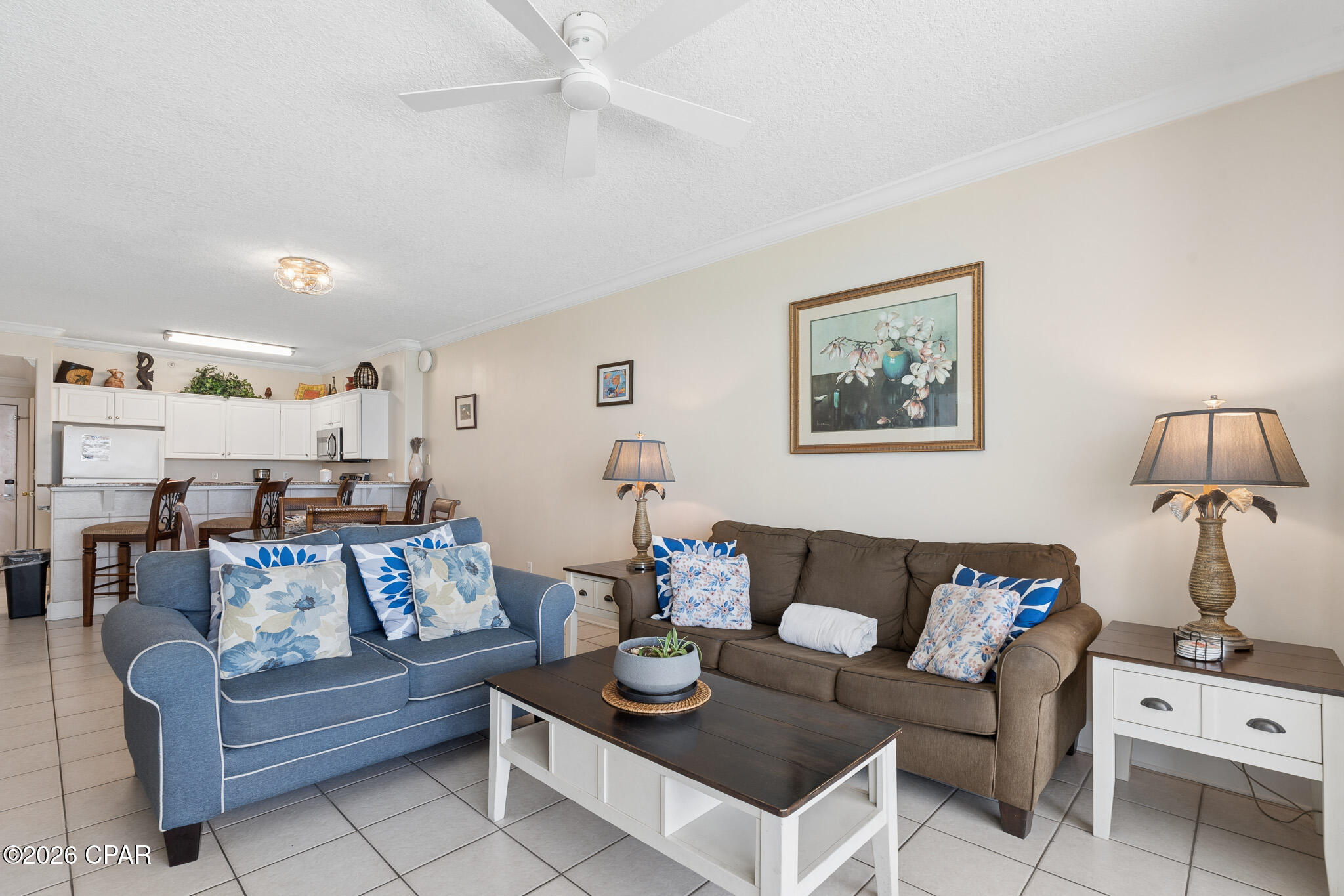 Twin Palms Resort - Residential