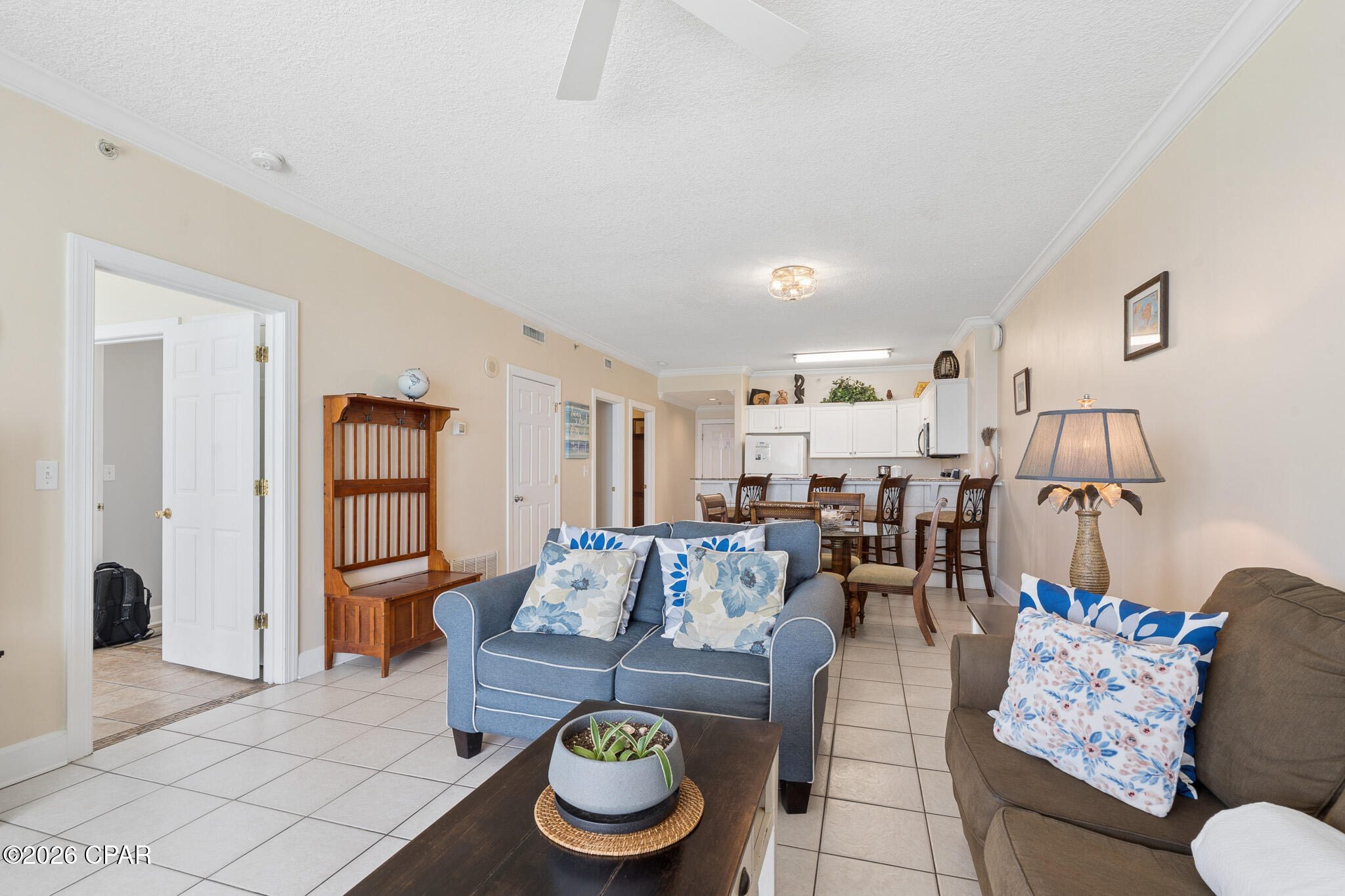 Twin Palms Resort - Residential