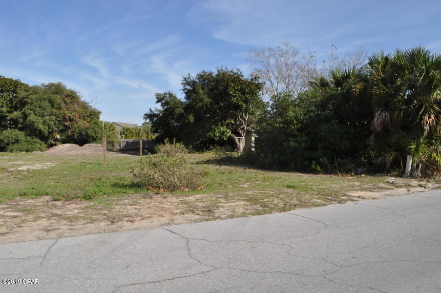 Long Beach 3rd - Land