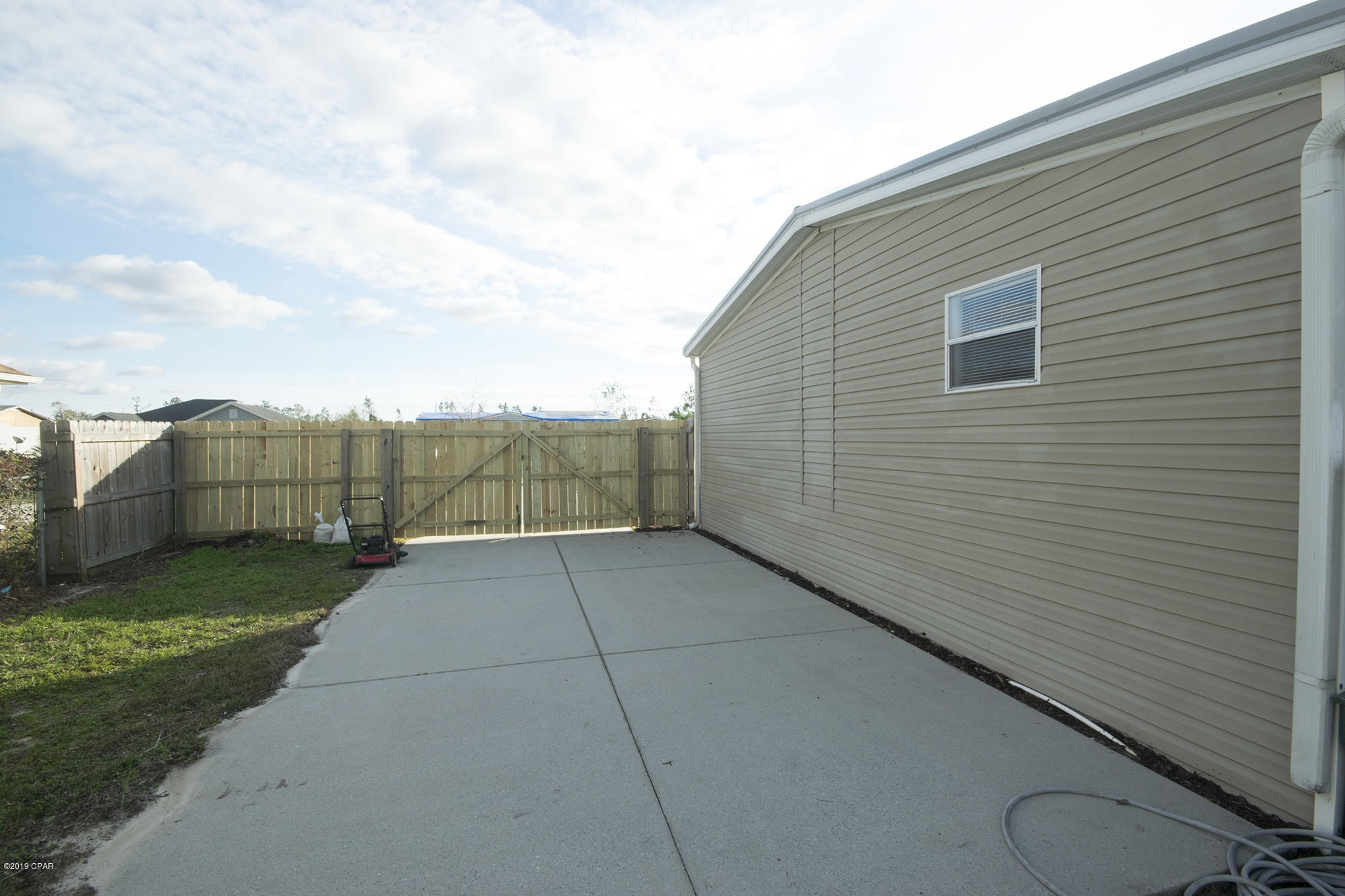 Sweetwater Village N Ph I - Residential