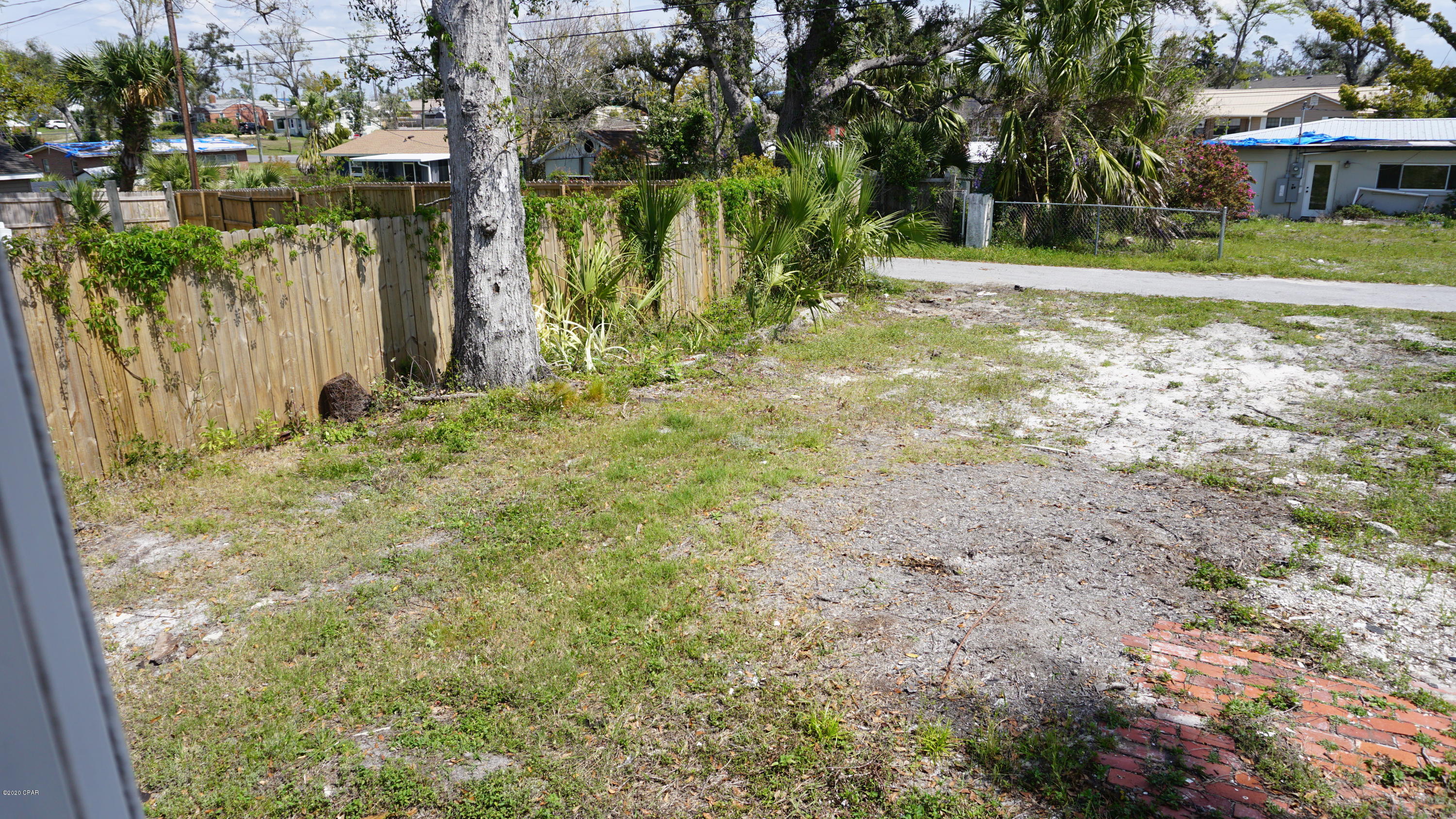 Sudduths 1st Add - Residential