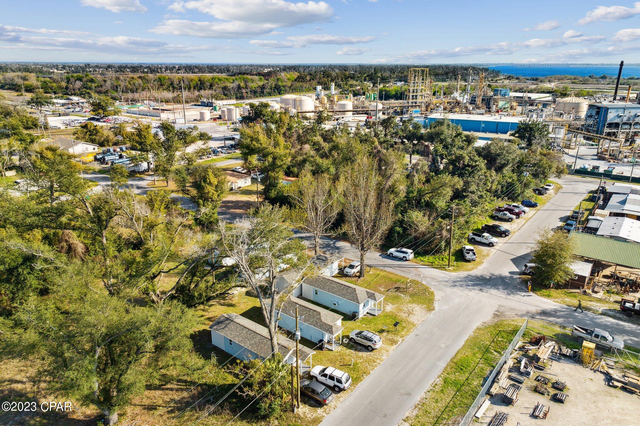 [No Recorded Subdiv] - Residential