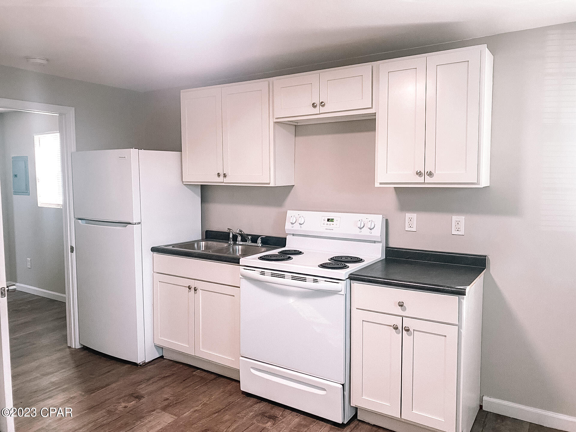 [No Recorded Subdiv] - Residential