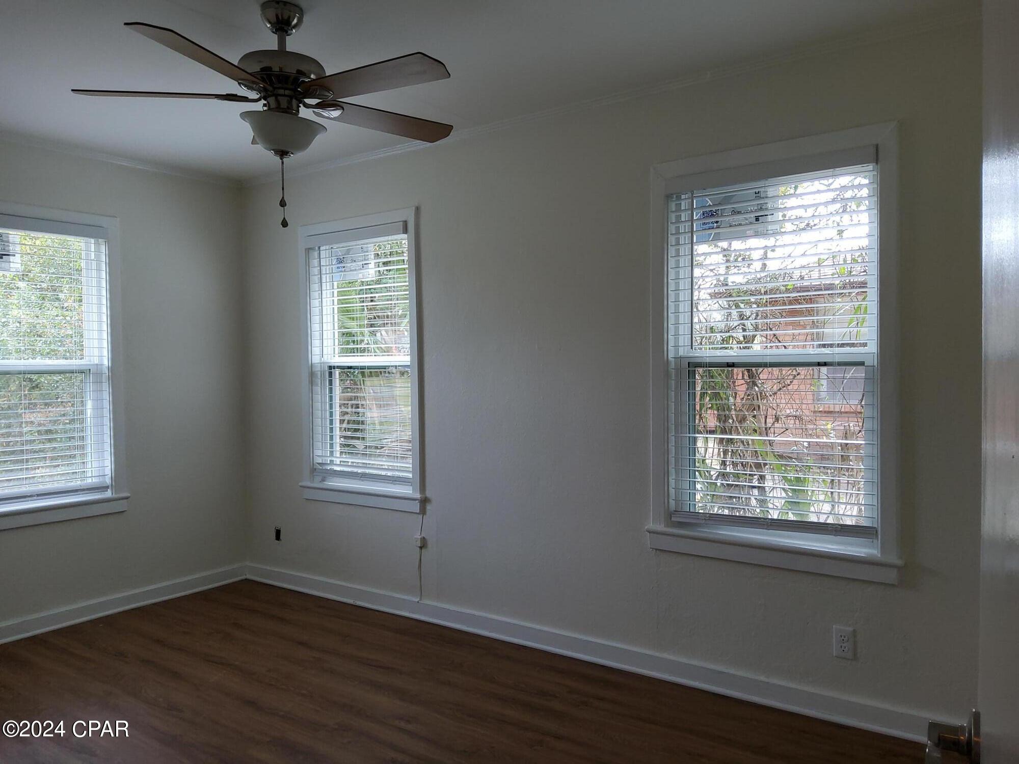 [No Recorded Subdiv] - Residential Lease