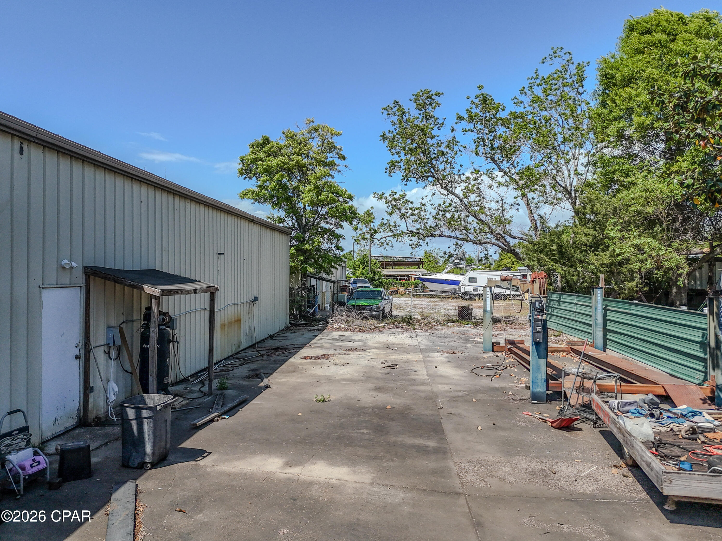 [No Recorded Subdiv] - Commercial Sale