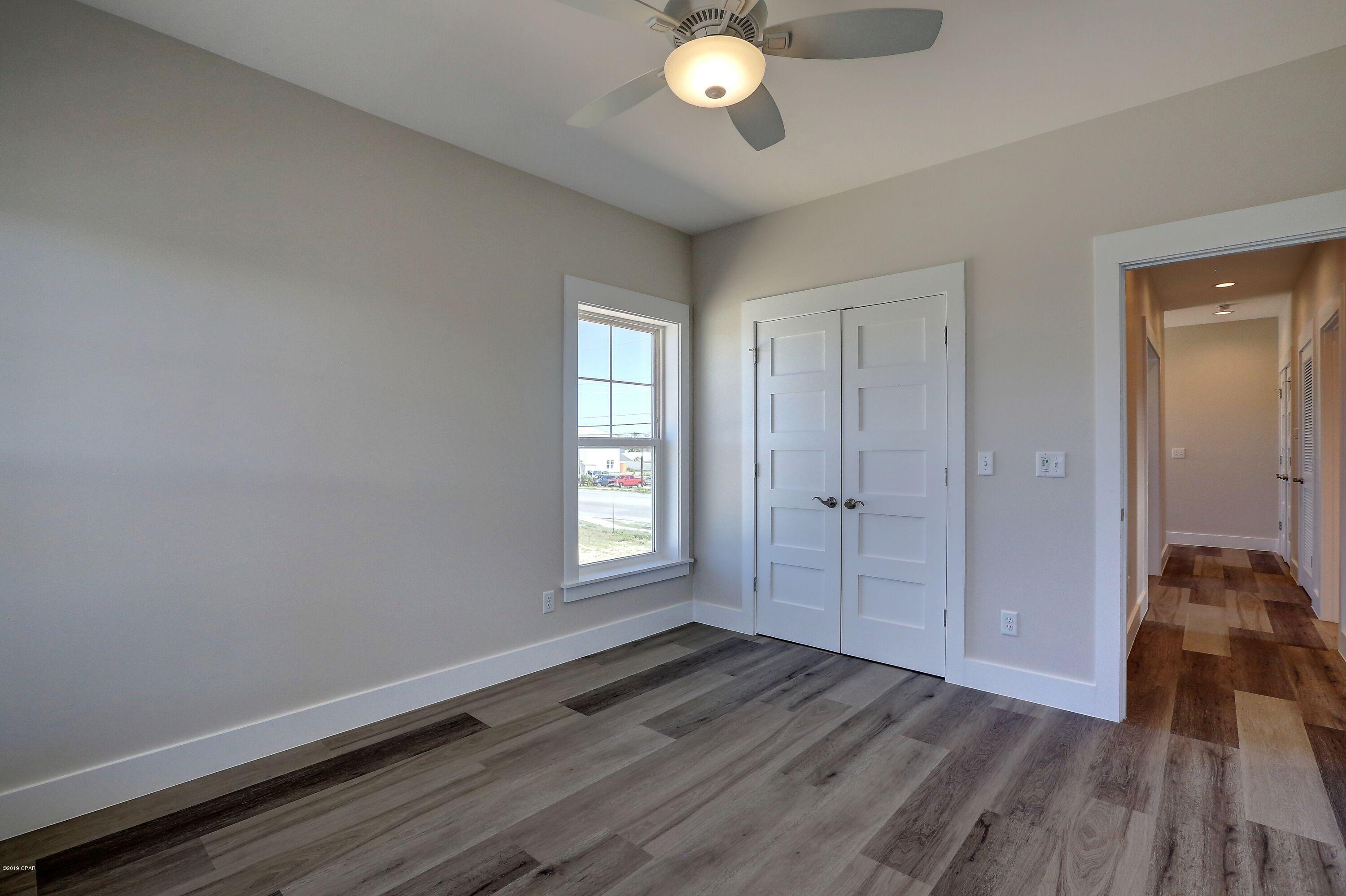 Gulf Lagoon Beach - Residential