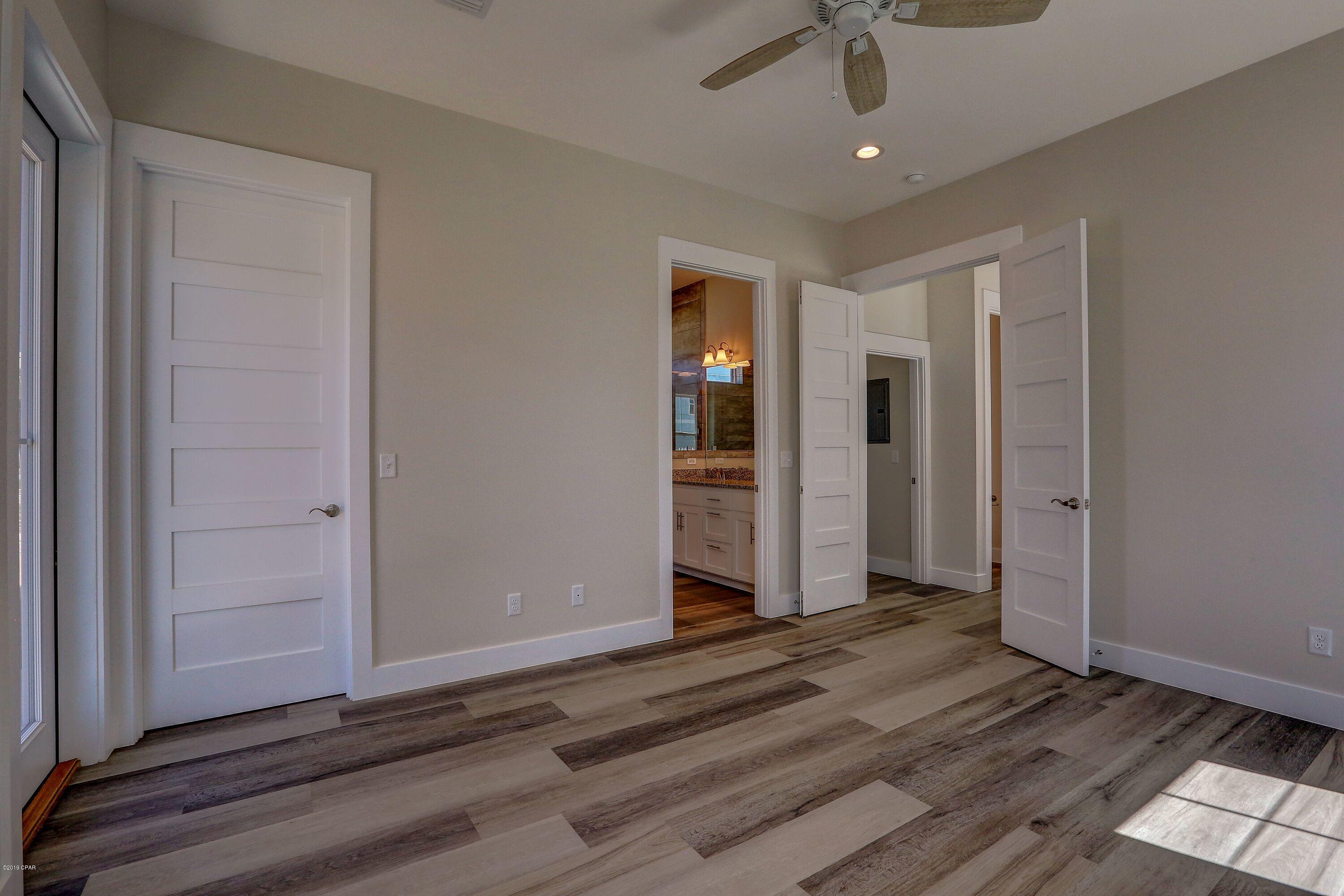 Gulf Lagoon Beach - Residential