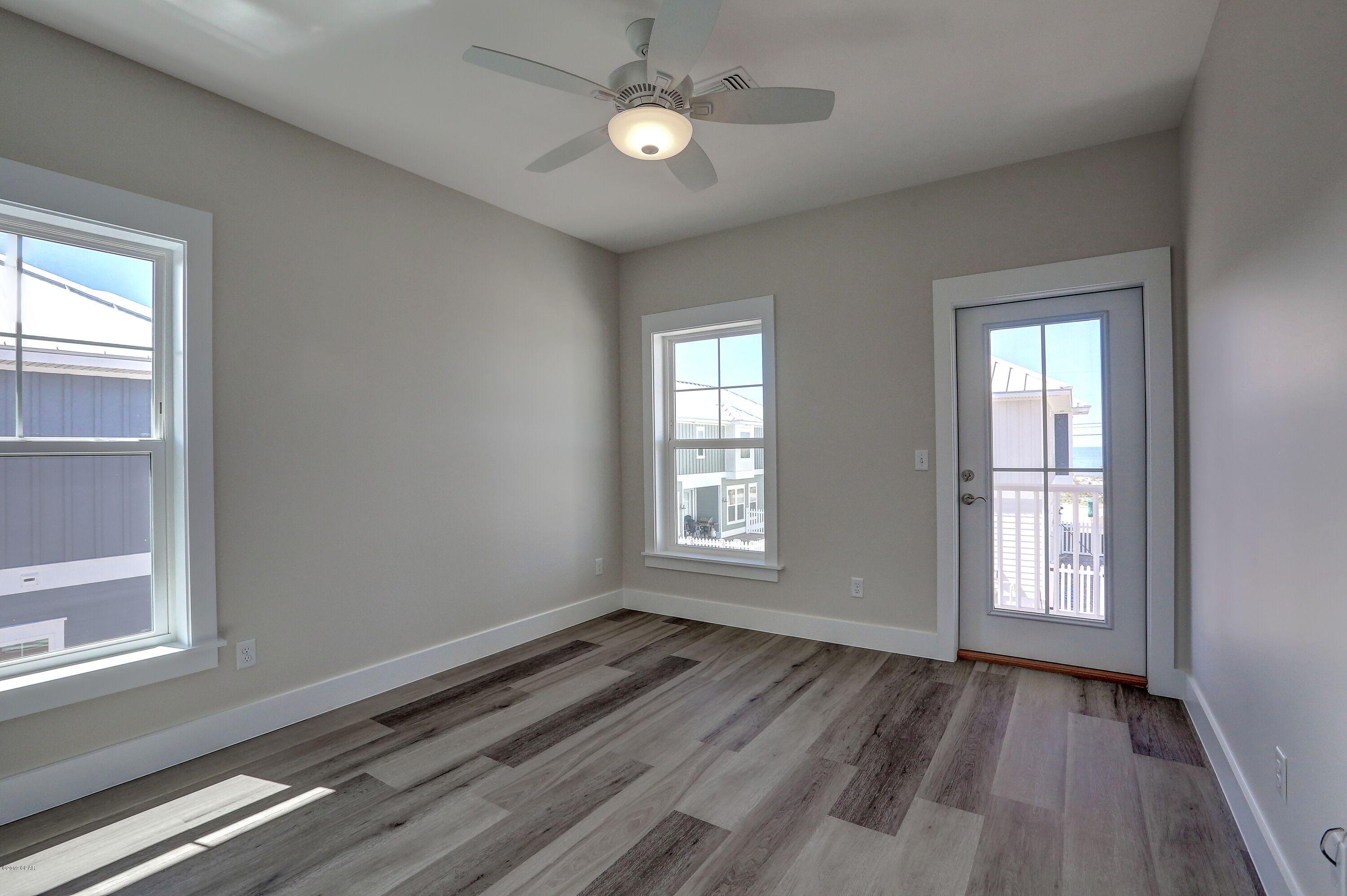 Gulf Lagoon Beach - Residential