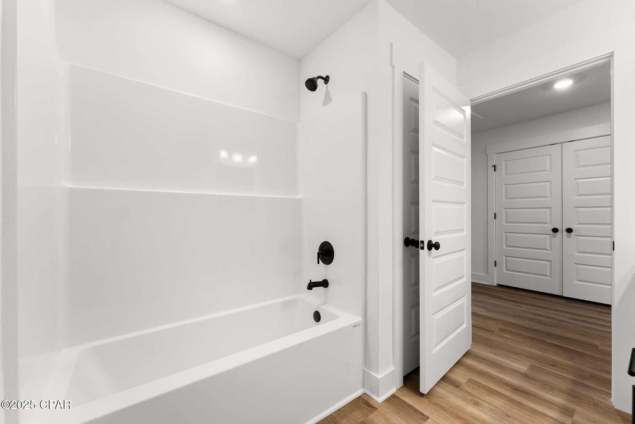 Sanctuary Beach - Residential