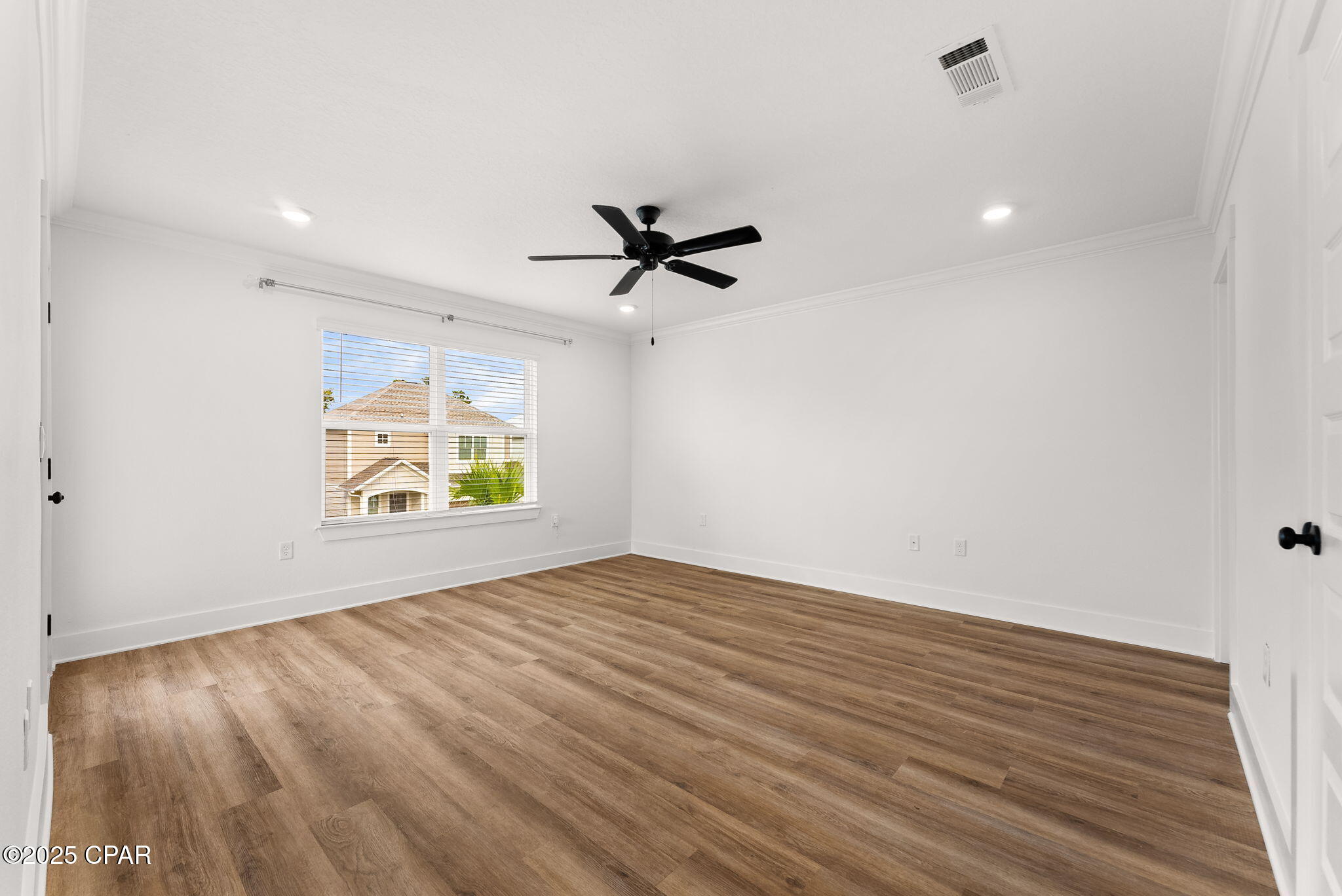 Sanctuary Beach - Residential