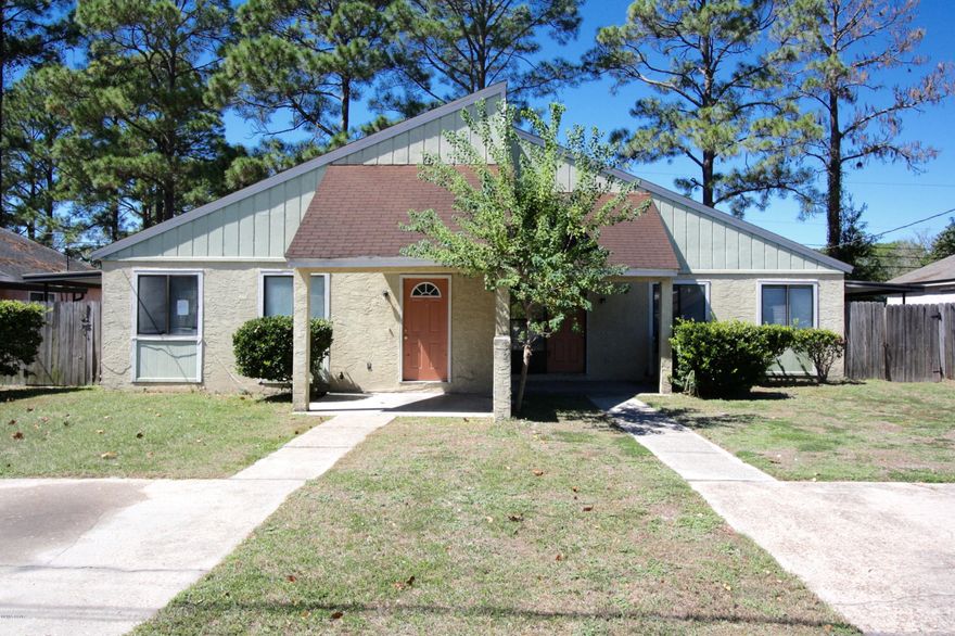 Here's a perfect opportunity to own not one but two homes under one roof! This Duplex has 3 Bedrooms and 2 Bathrooms on each side. Live in one side and rent out the other. The interior features vaulted ceiling, tile throughout Living/Dining, Kitchen and bathrooms, carpet in the bedrooms. There is a large fenced in back yard with the divider runs though the middle of the yard and provides privacy for both units.Age, Square Footage, and room sizes approx., if important please verify.