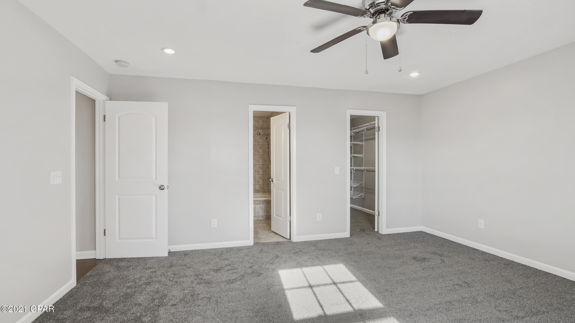 St And Bay Dev Co - Residential