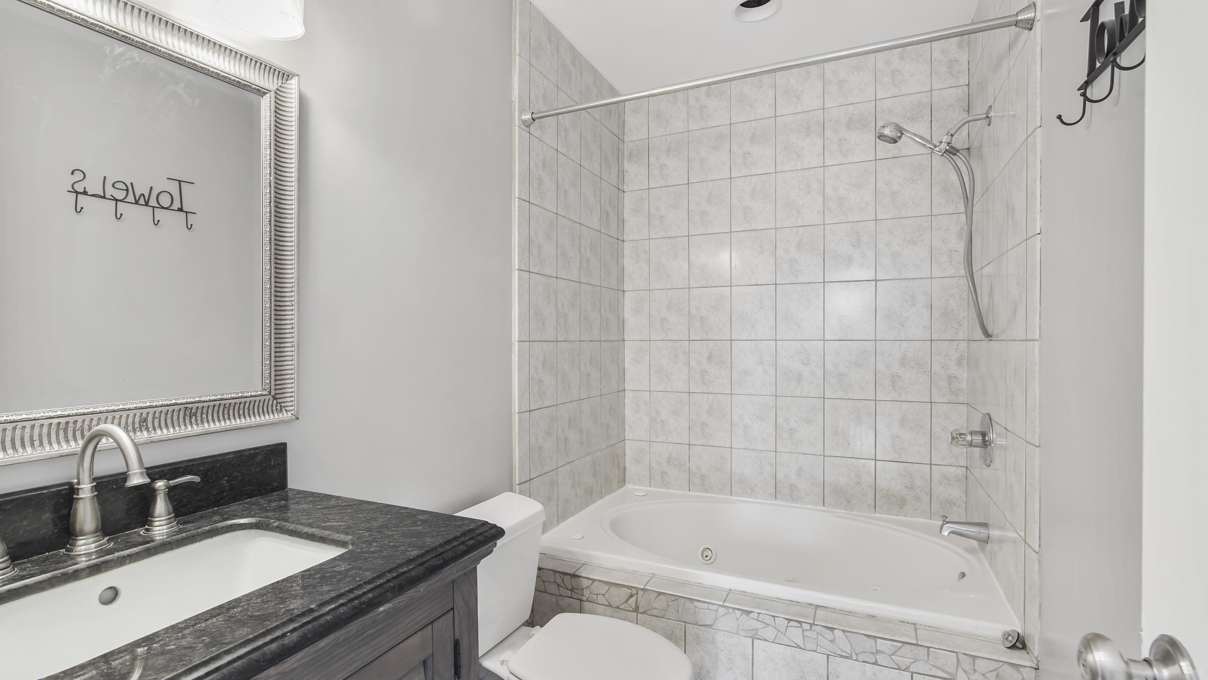 St And Bay Dev Co - Residential