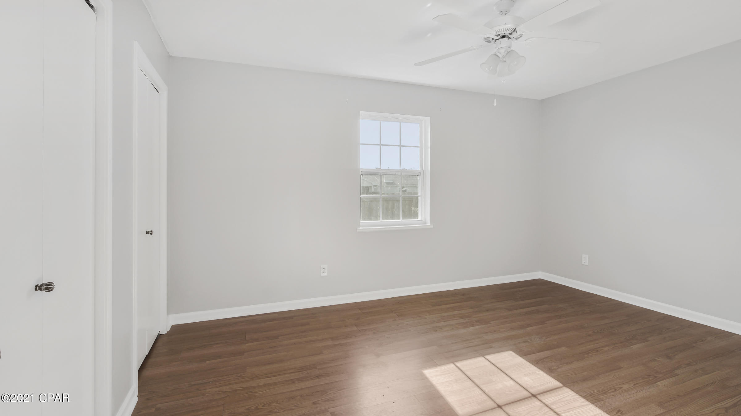 St And Bay Dev Co - Residential