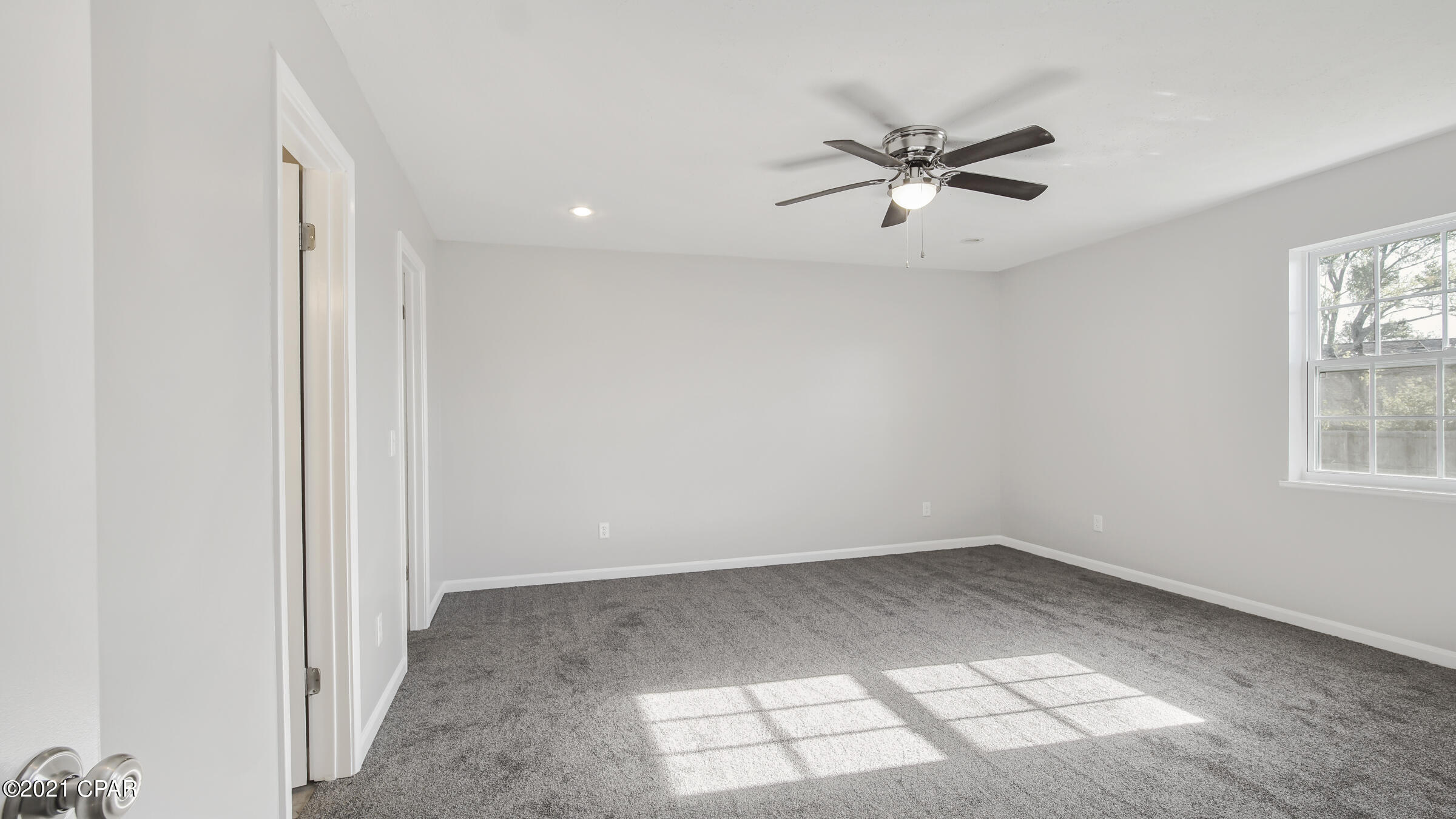 St And Bay Dev Co - Residential