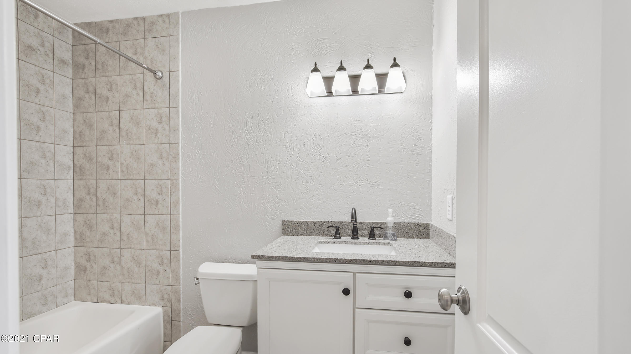 St And Bay Dev Co - Residential