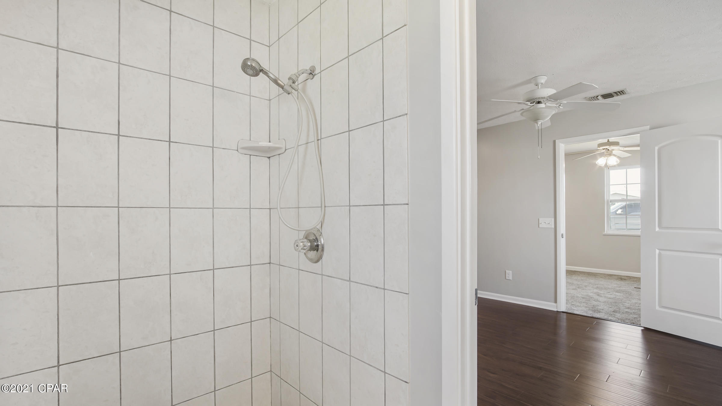 St And Bay Dev Co - Residential