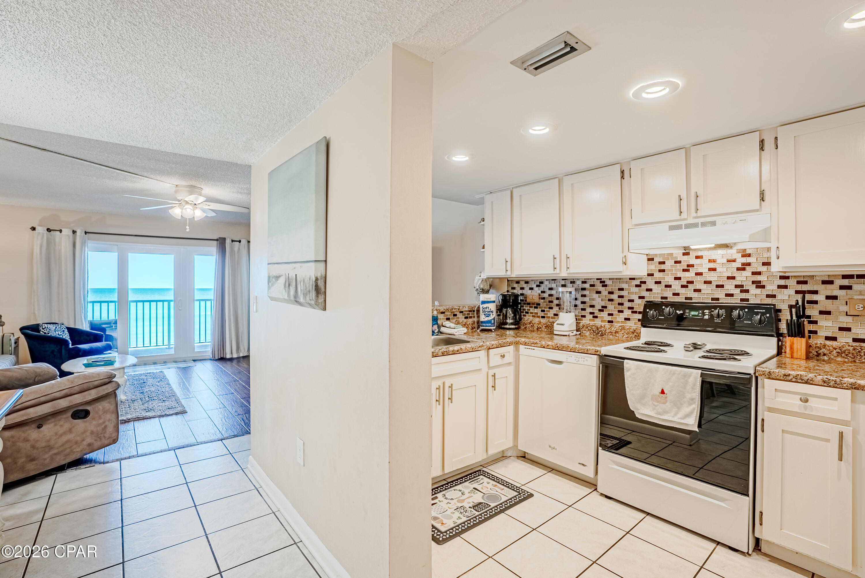 Mariner West Condo - Residential