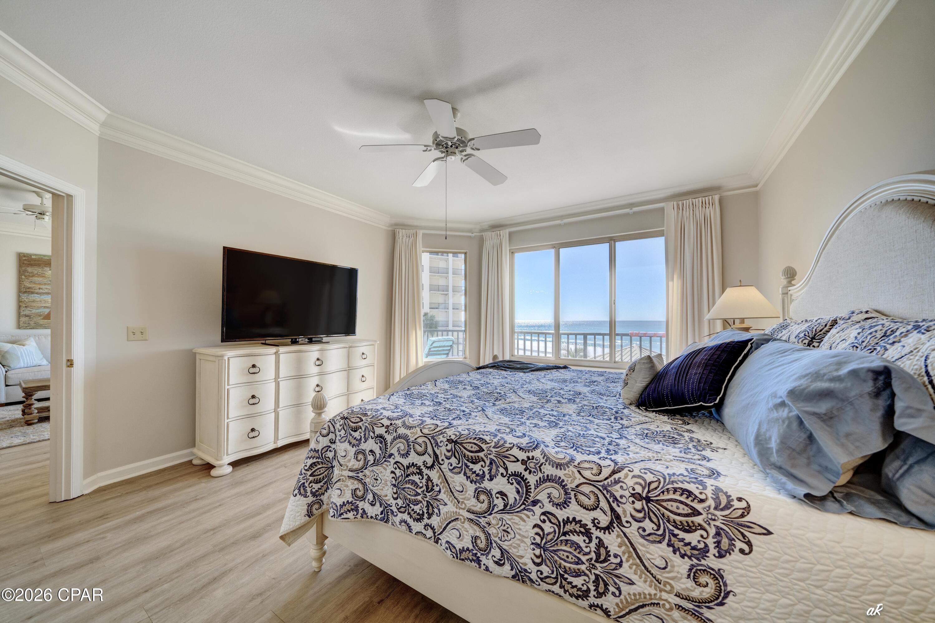 Summerwinds Condo - Residential