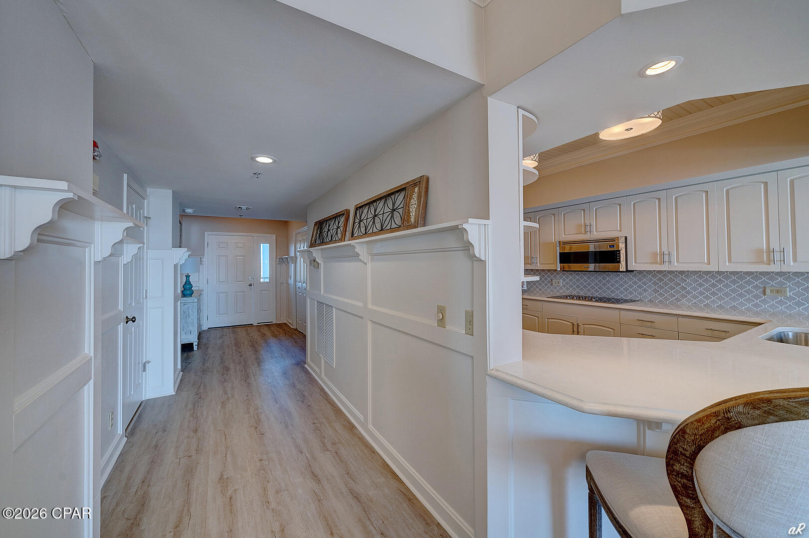 Summerwinds Condo - Residential