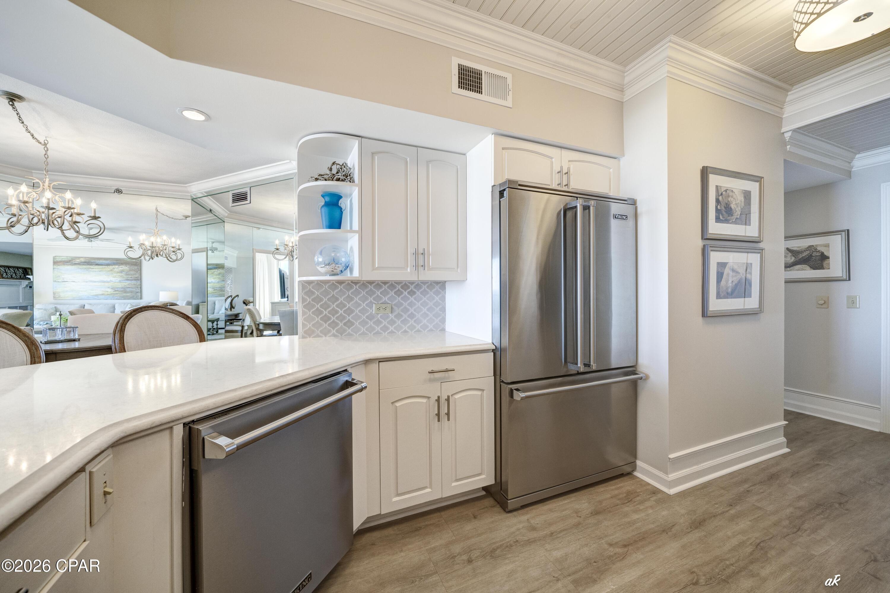 Summerwinds Condo - Residential