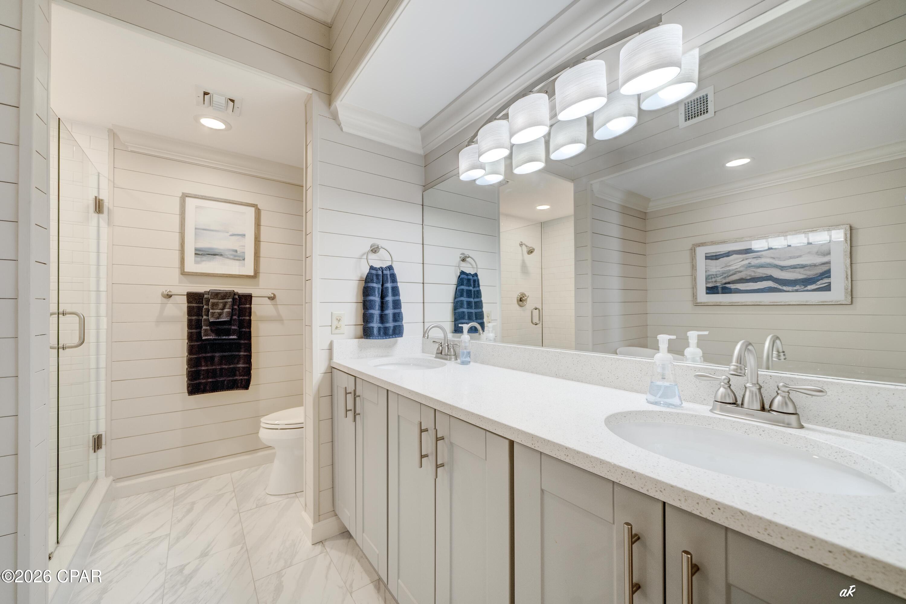 Summerwinds Condo - Residential