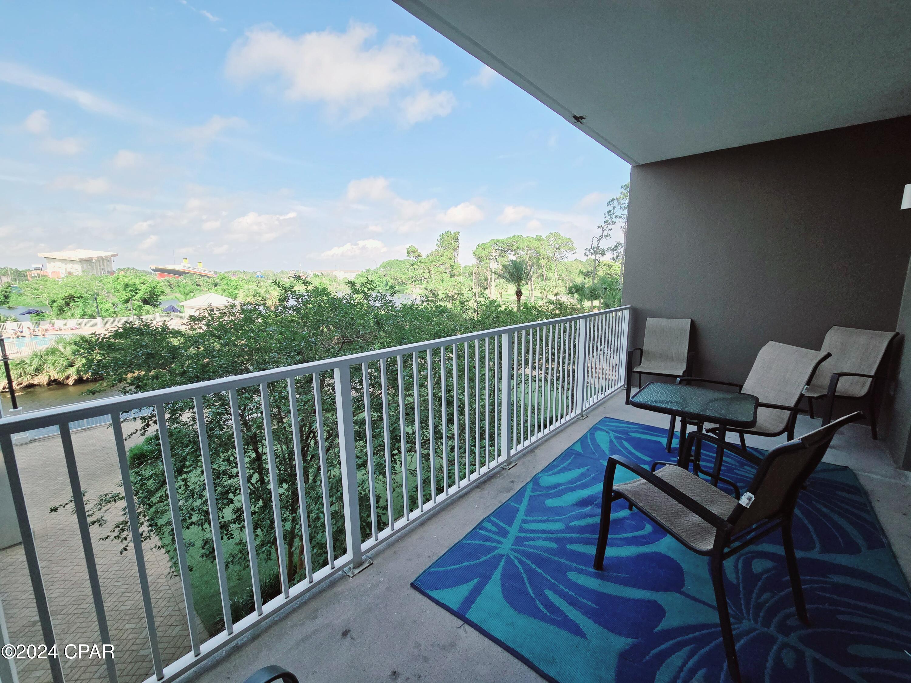 Laketown Wharf - Residential