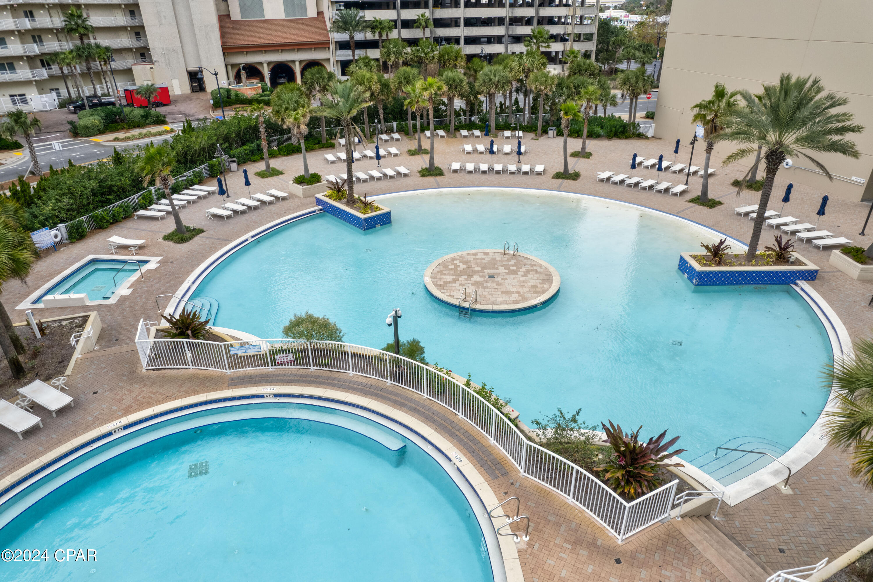 Laketown Wharf - Residential