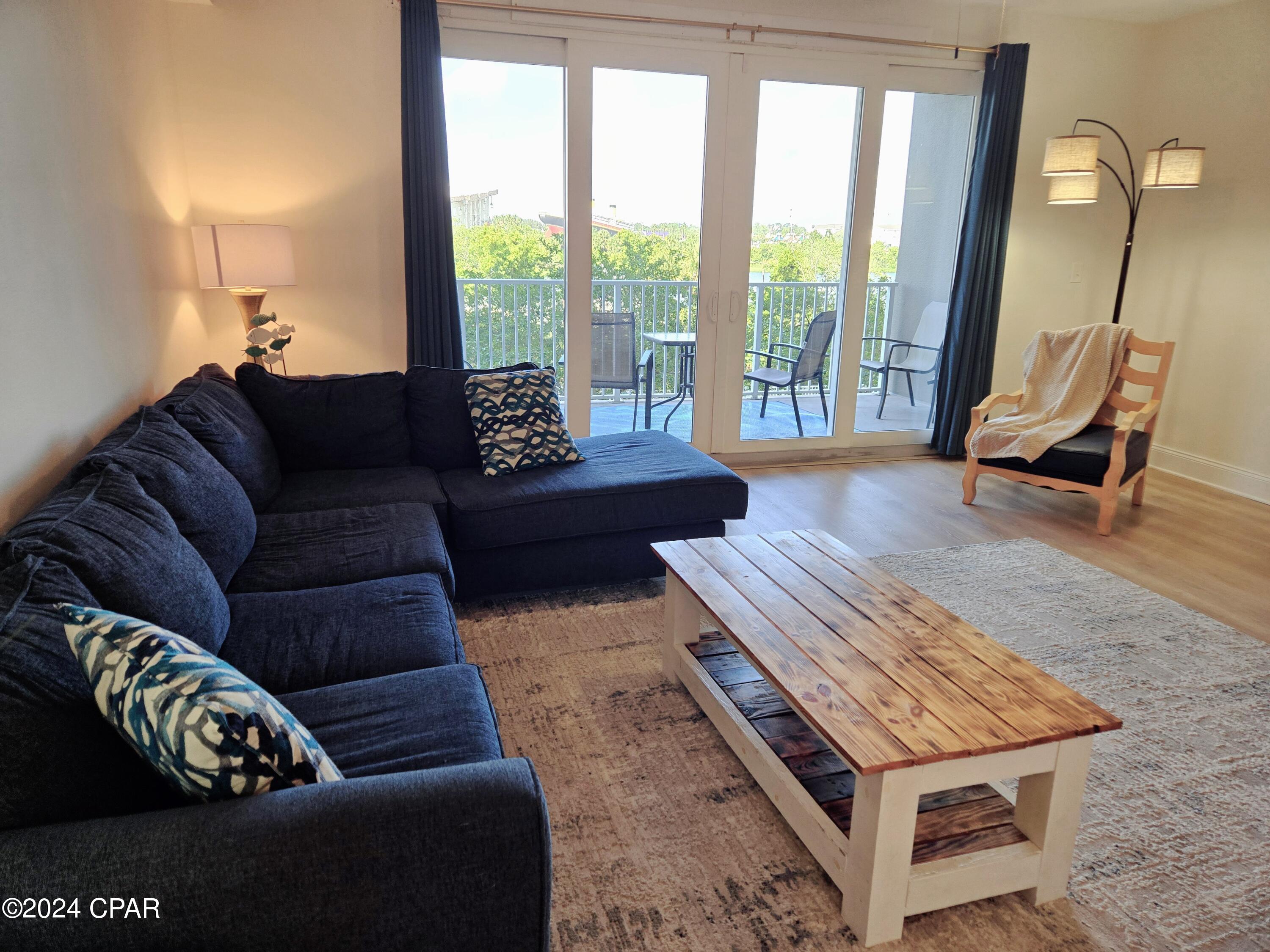 Laketown Wharf - Residential