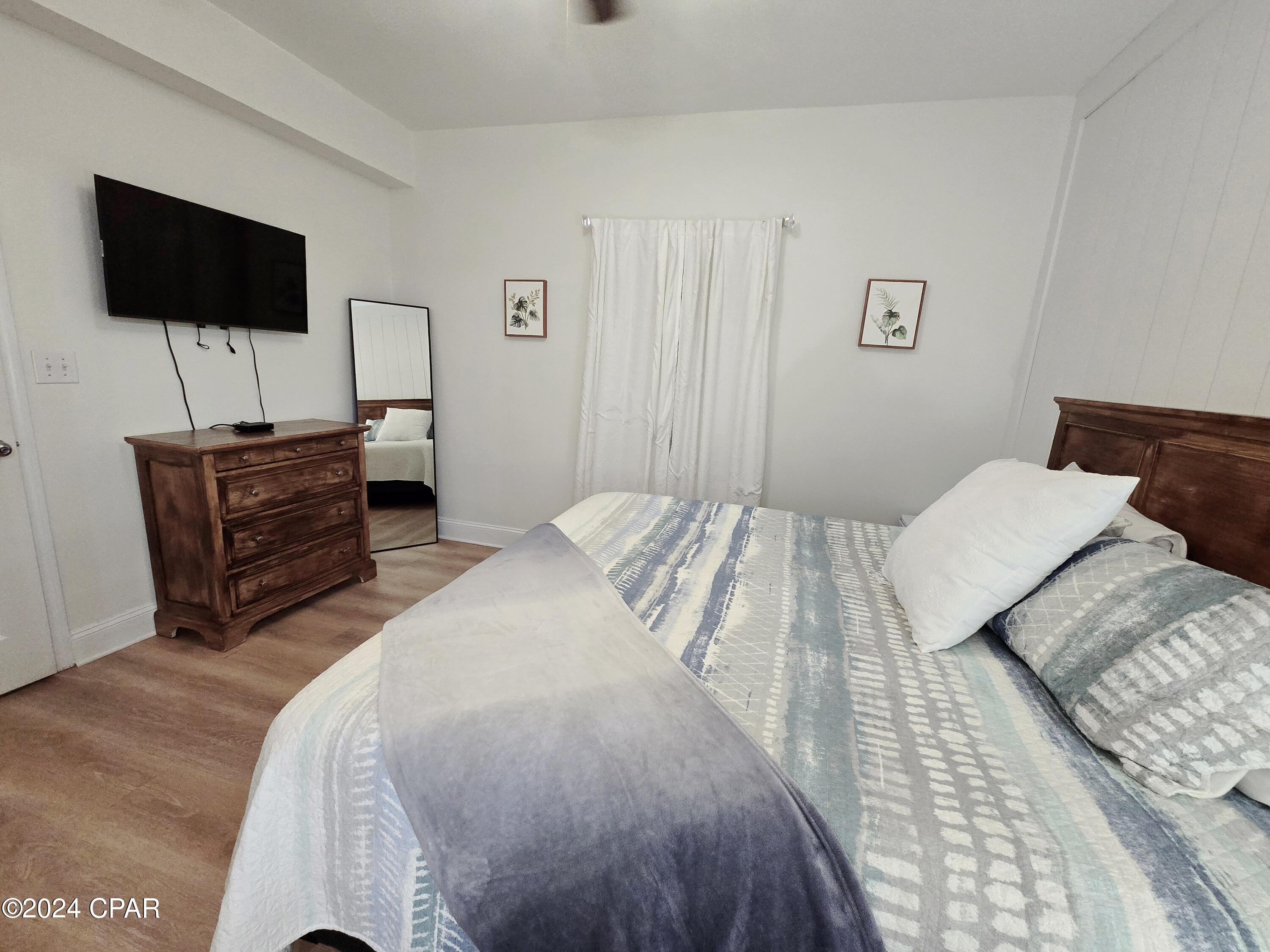 Laketown Wharf - Residential