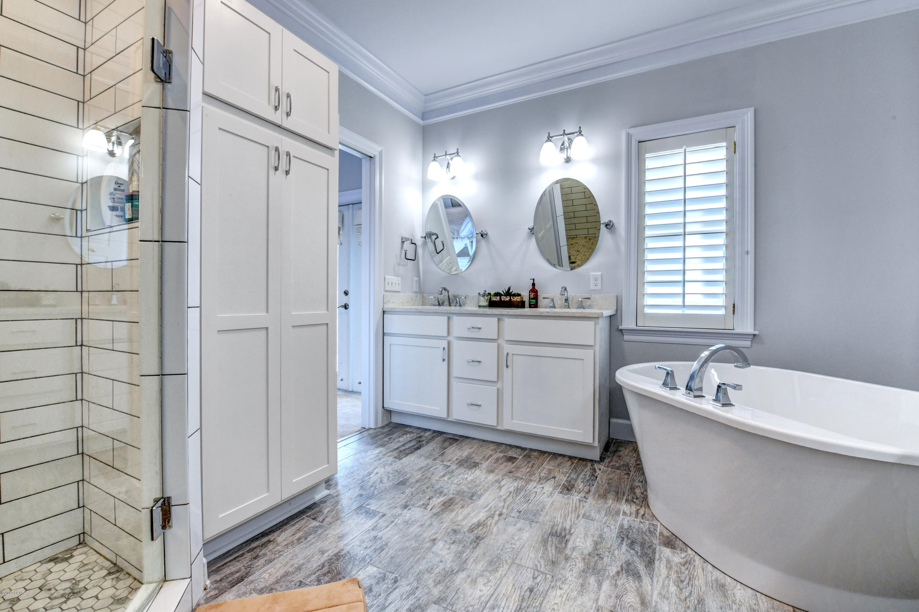 Pelican Bay - Residential