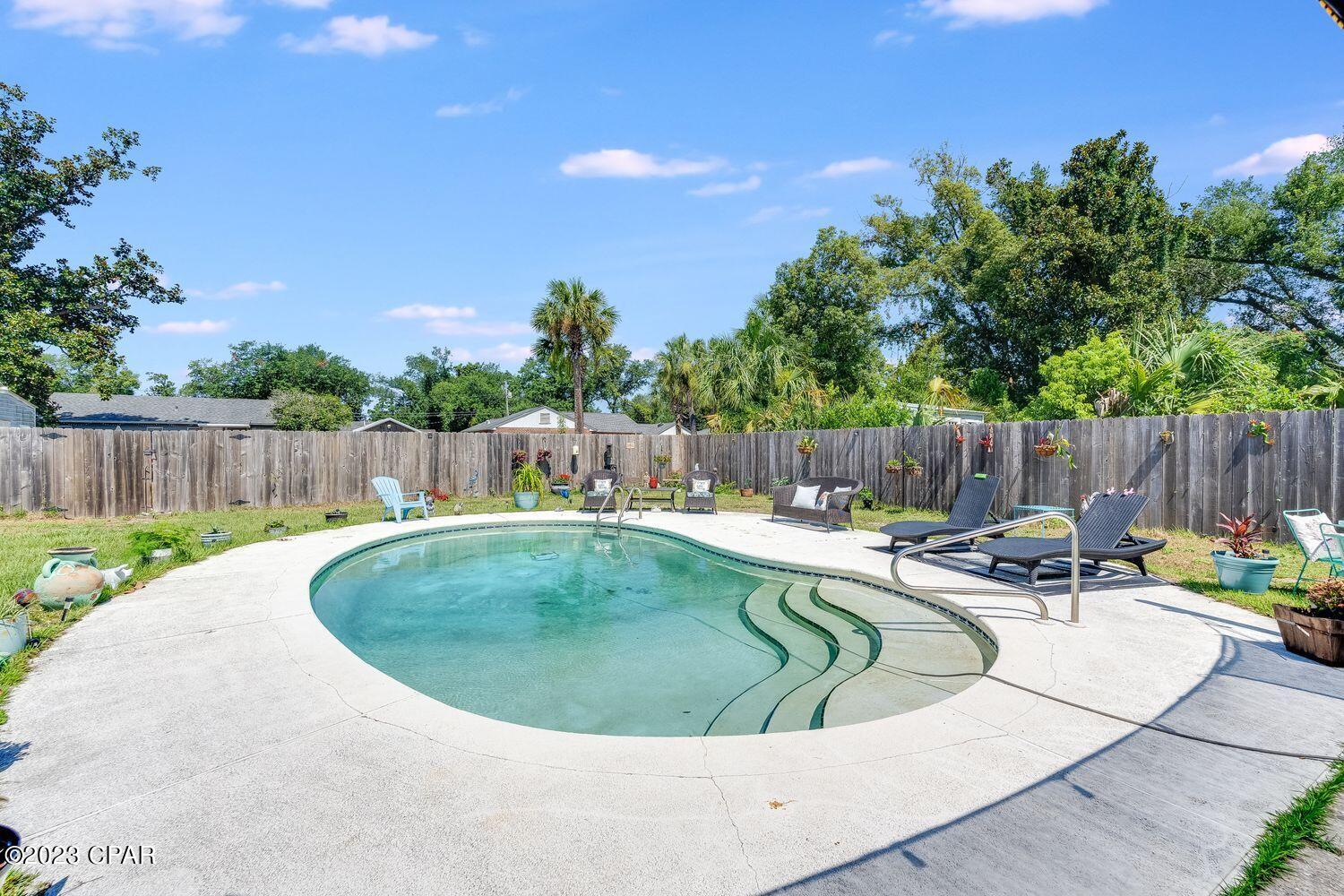 Sudduths 10Th Add - Residential