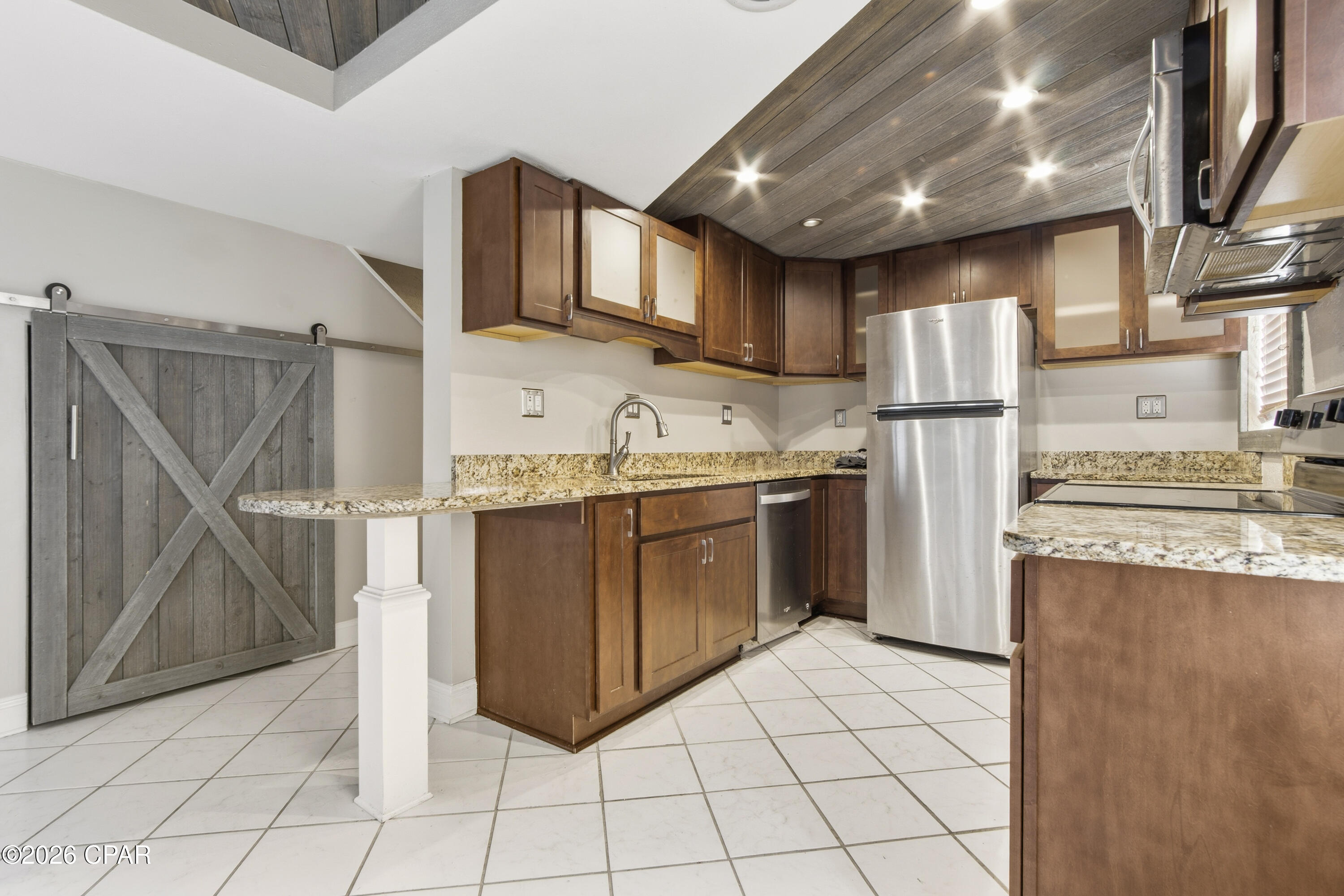 Palisades Condo Ph 1 - Residential